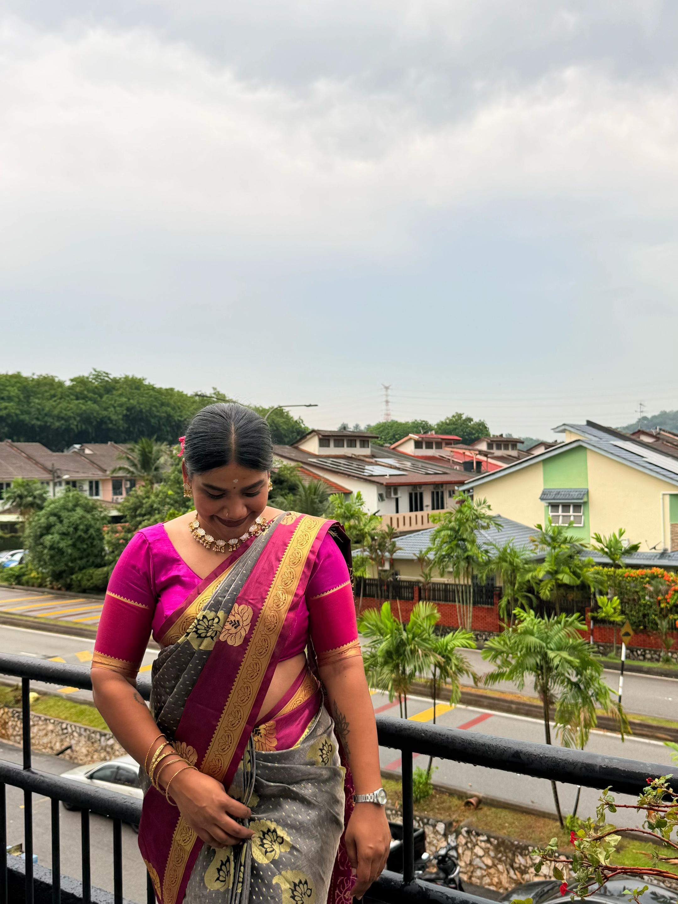 @Thevenashini