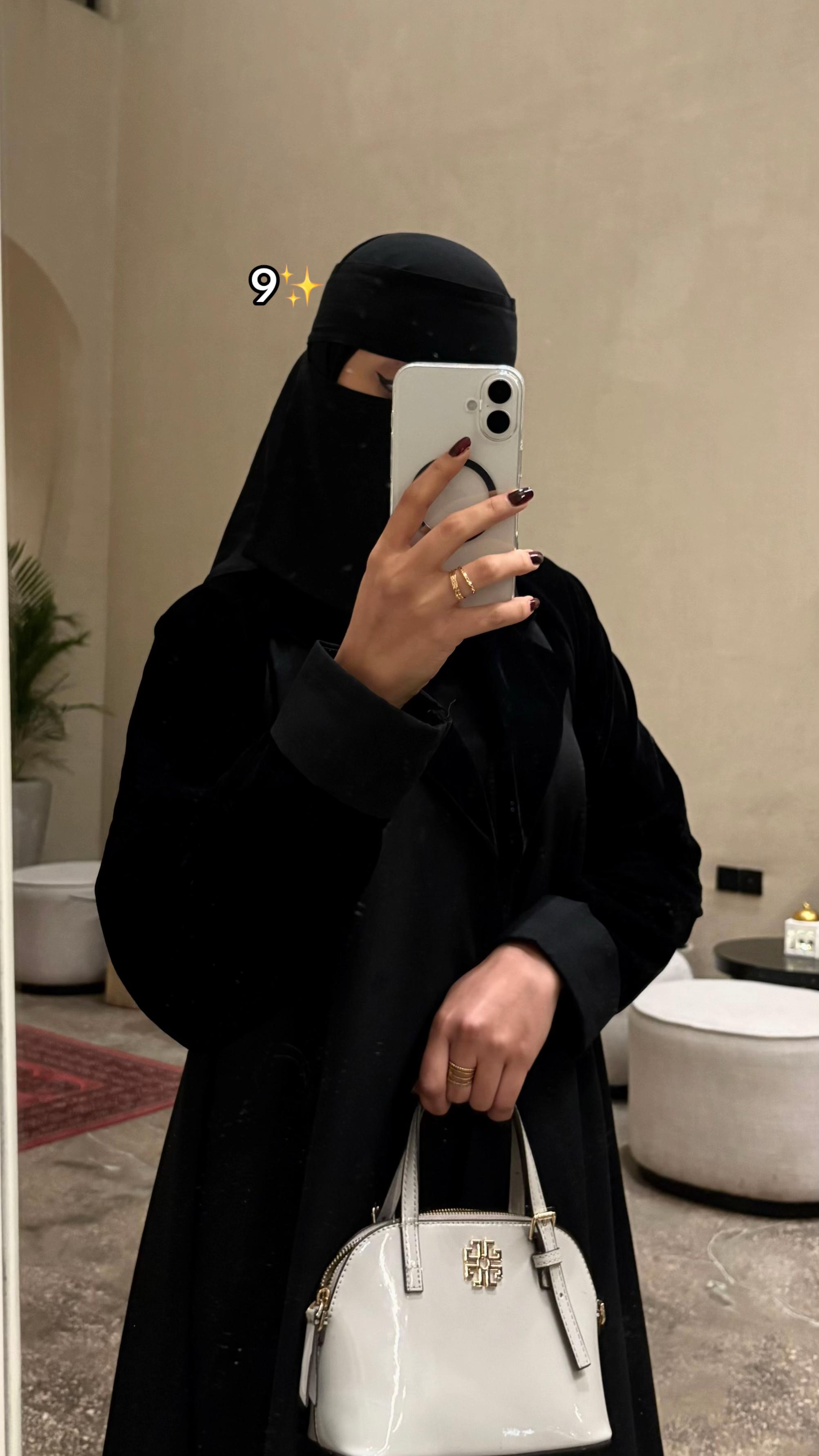 @Mo75al