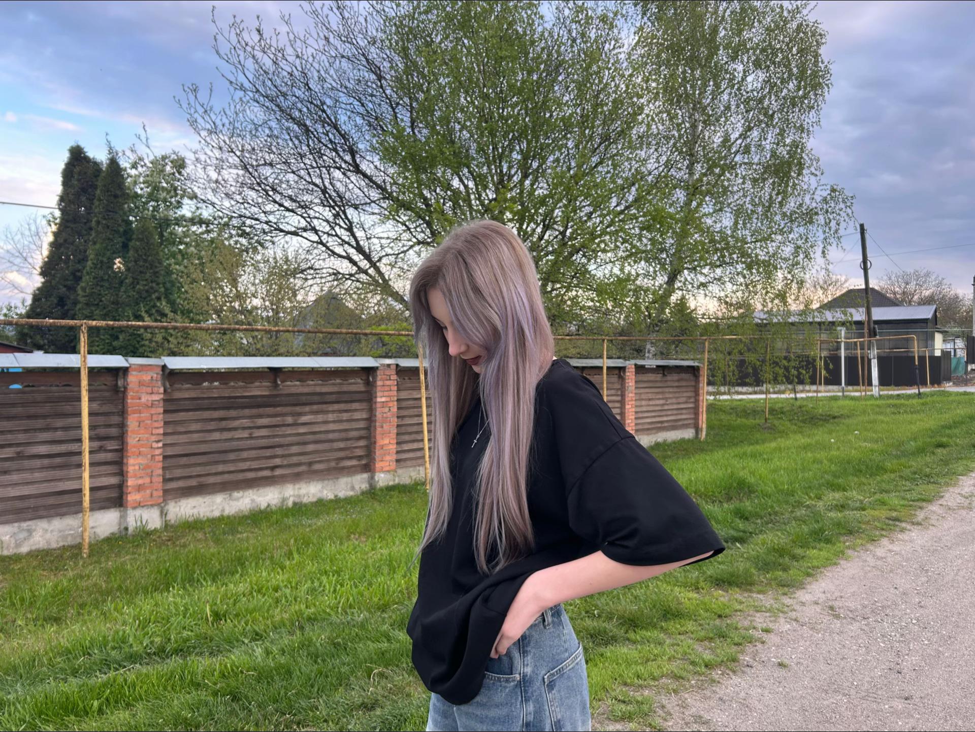 @nikaaa_2510