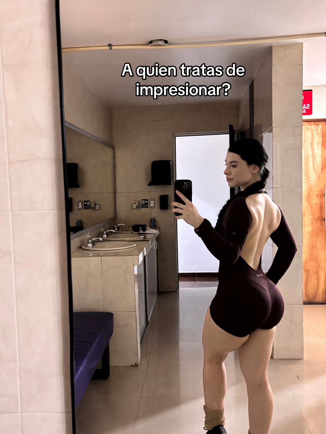 @Yoanna Hubbard991
