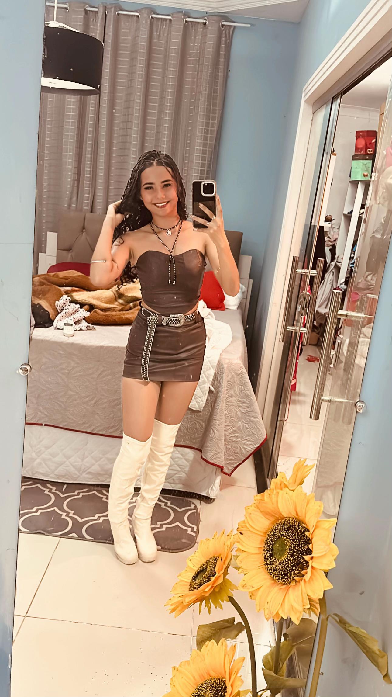 @Alanaaaa