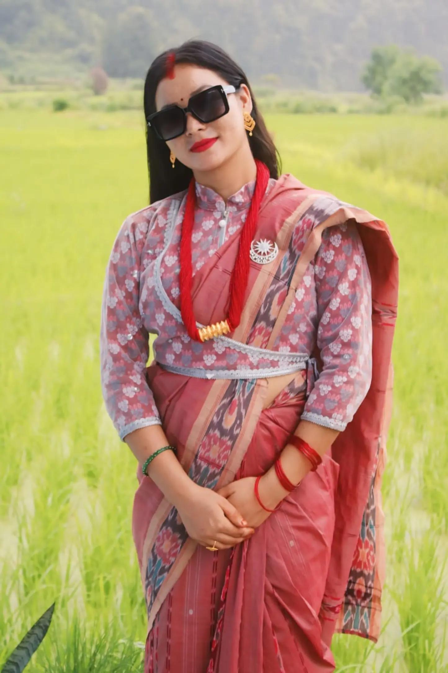 @Raबि NA __SHAHI_ thakuree
