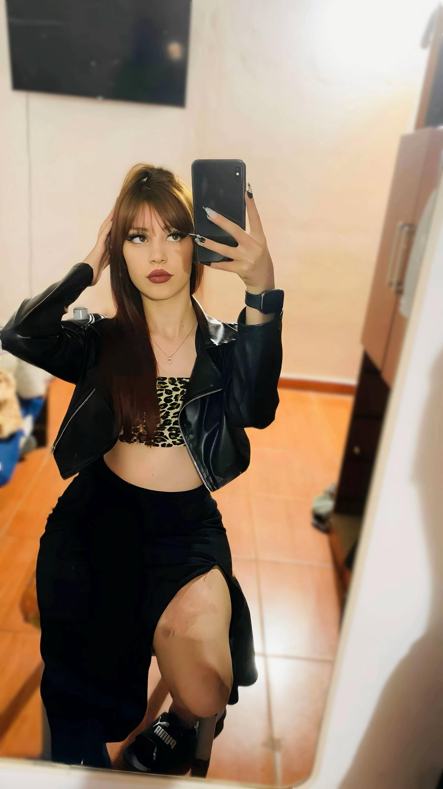 @𝐿𝓊♛