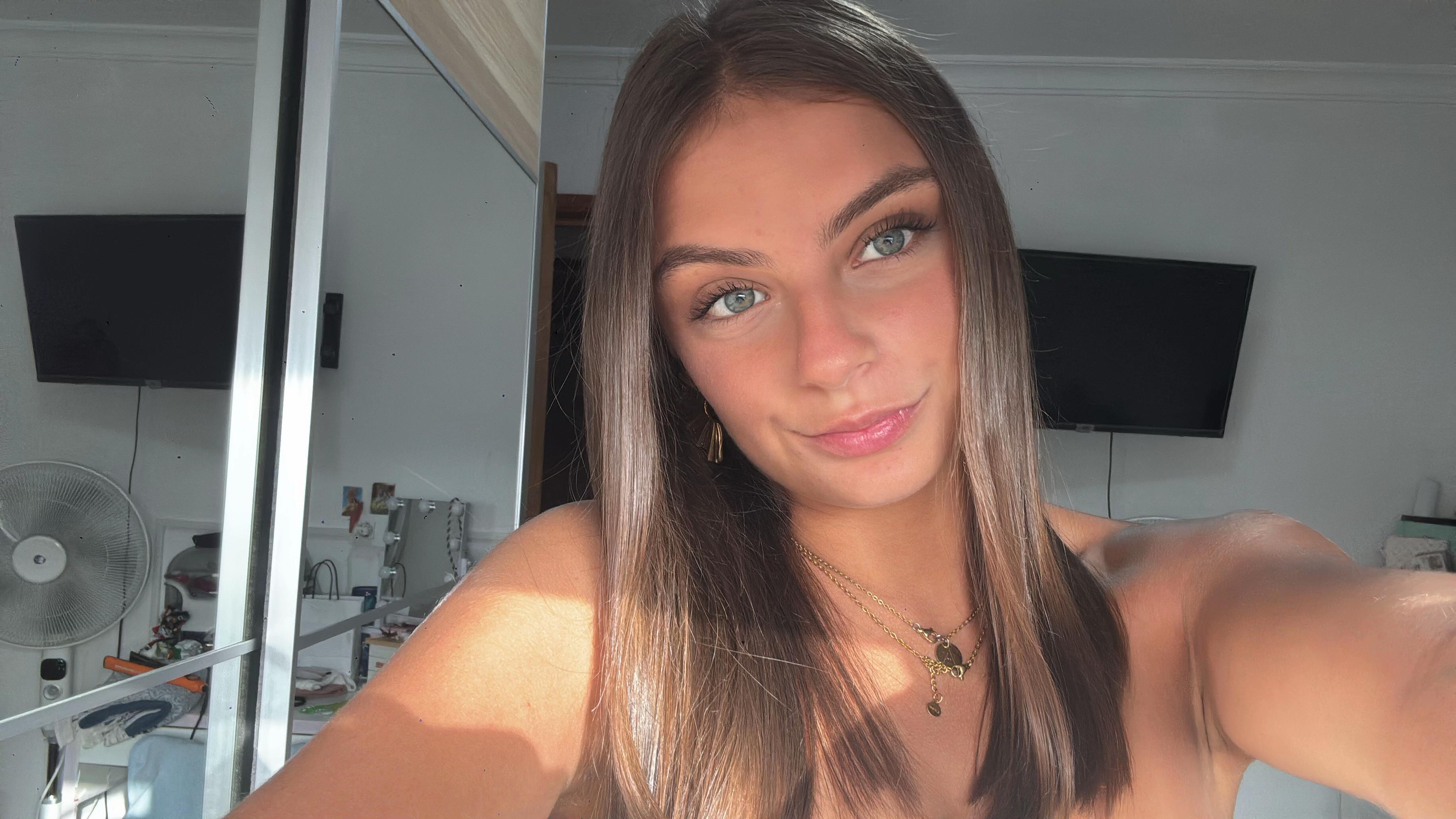 @Ainara