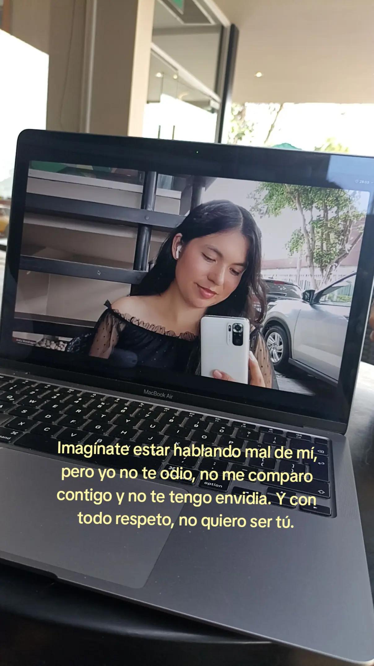 @YOLITA DEXTRE (YULI)