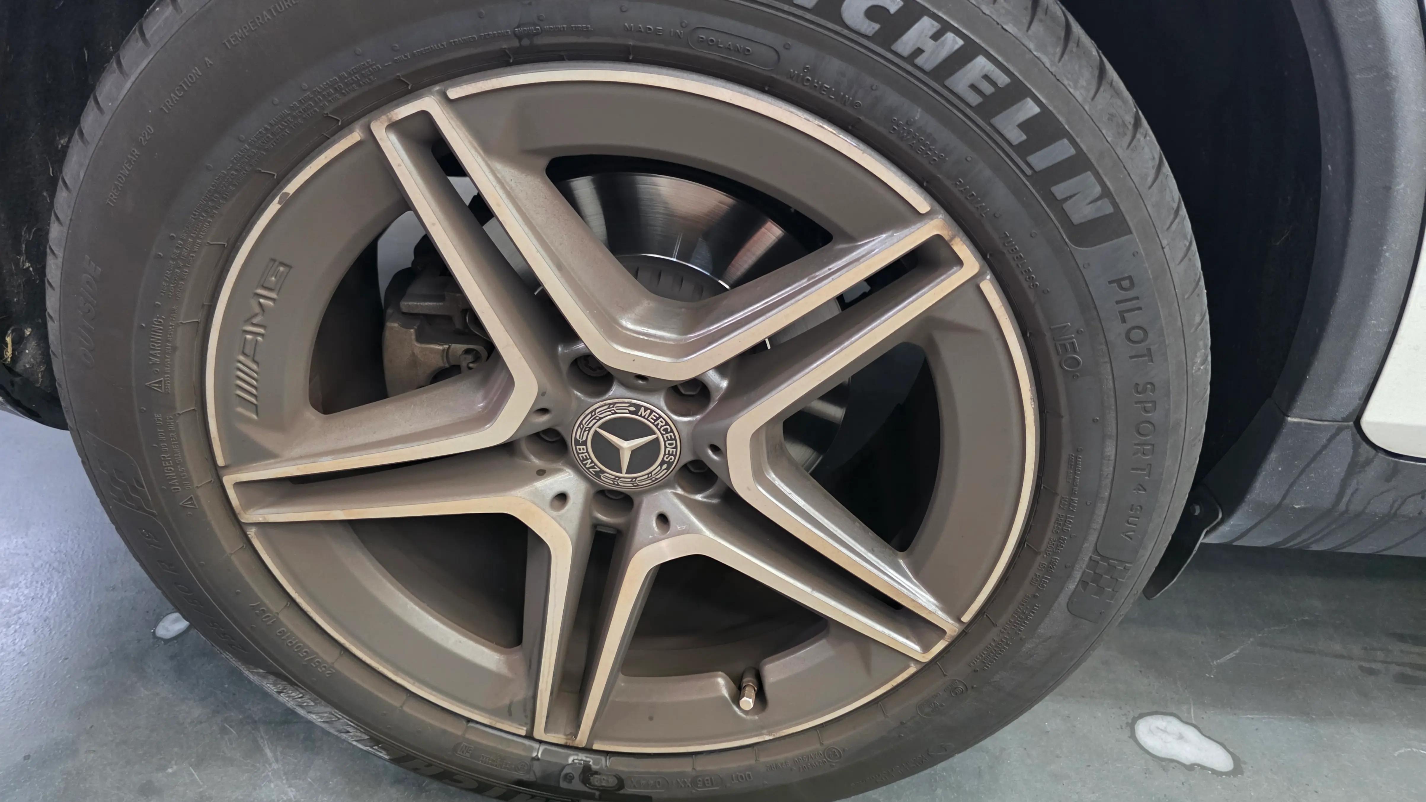 @AbsoLust CarCare LLP