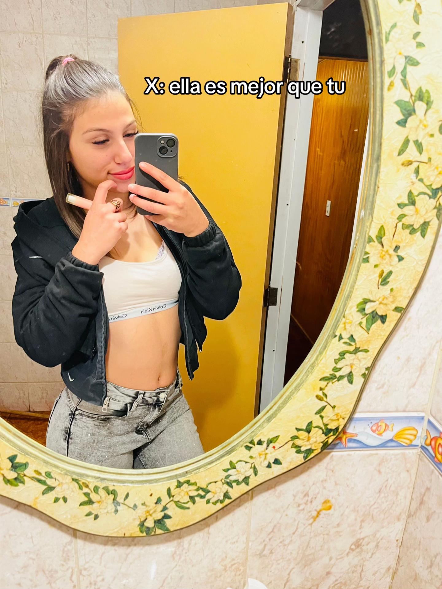 @🖤