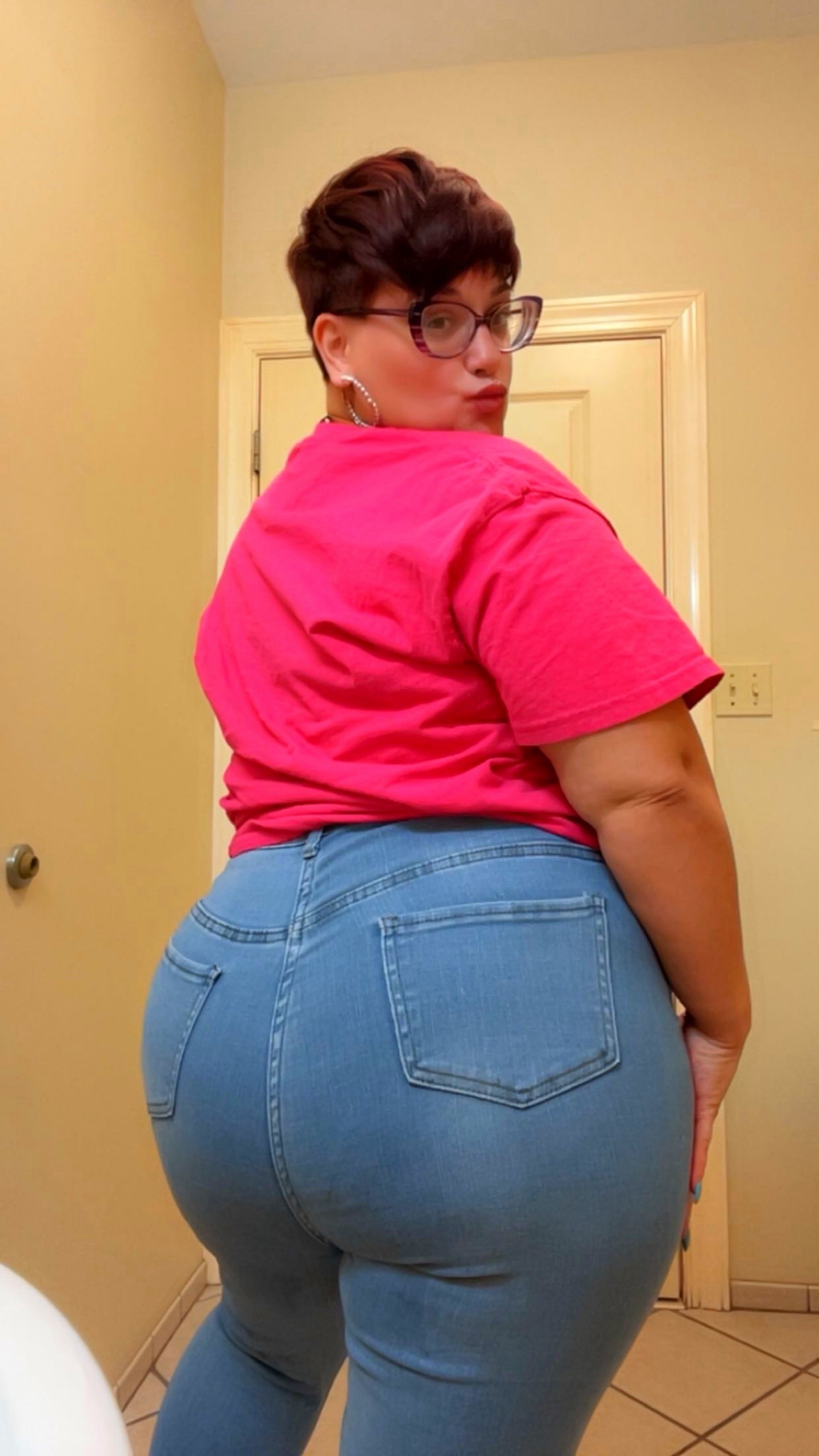 @Miss Red