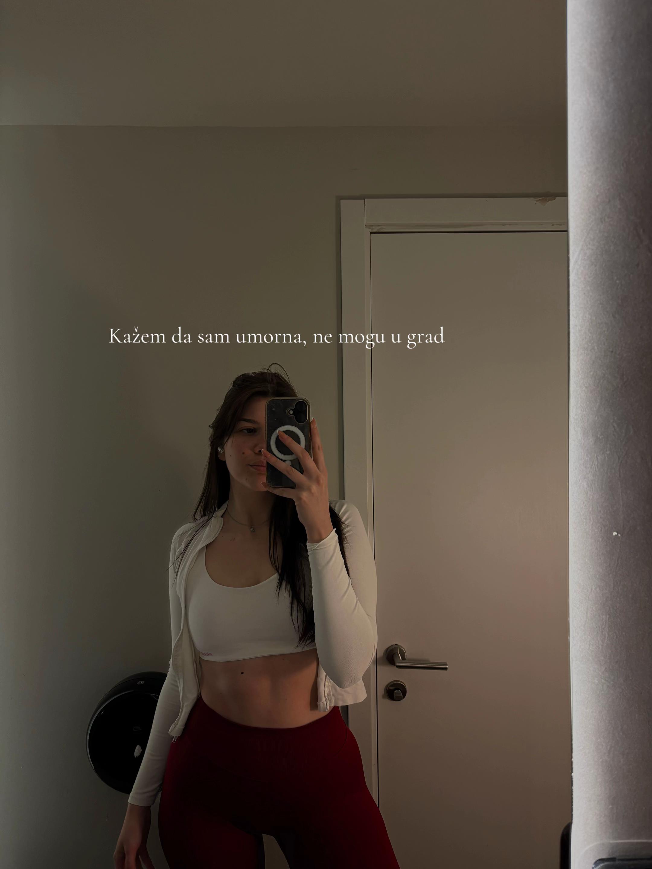 @Aleksandra Jovanović|25