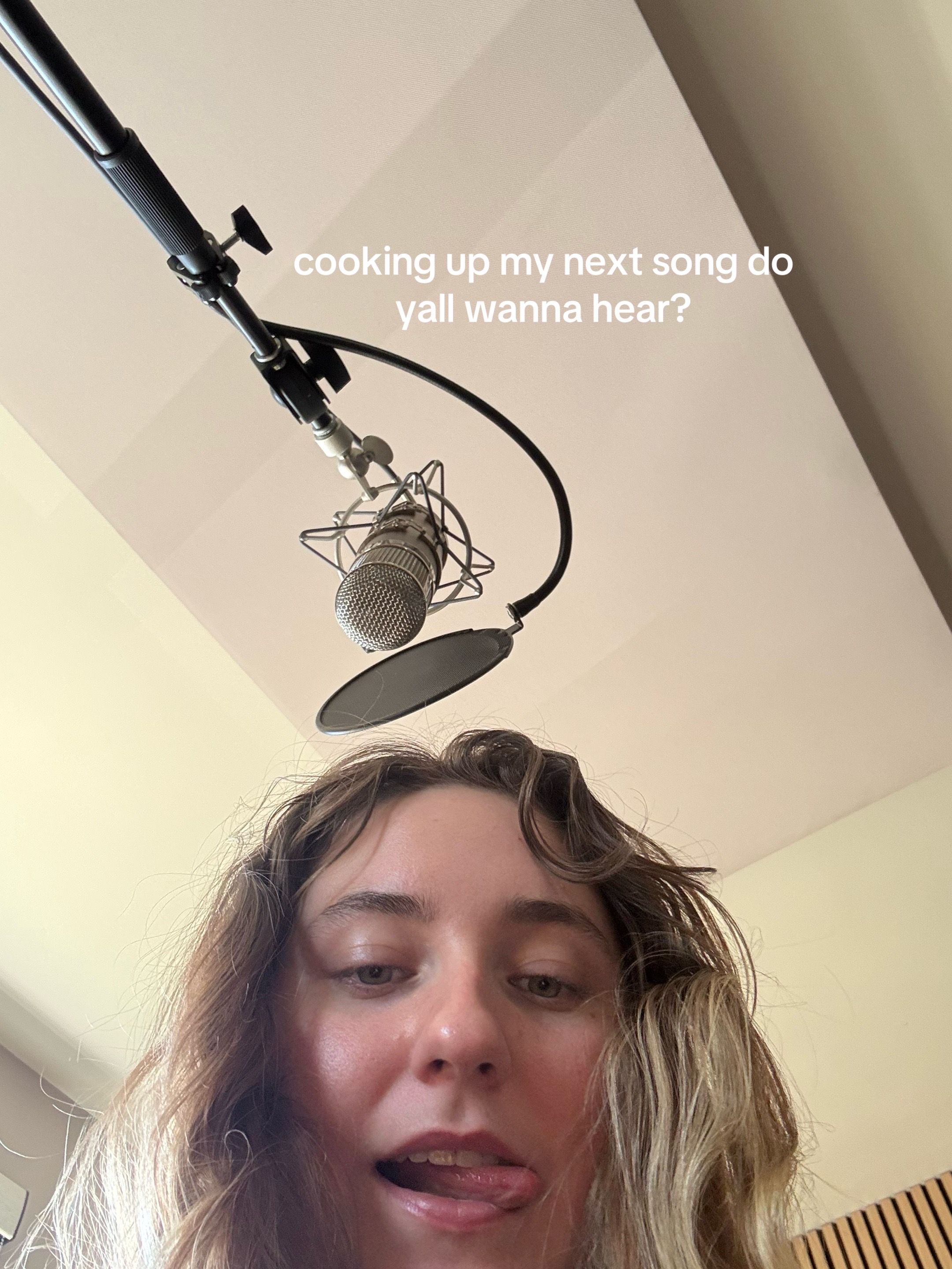@sarah defne gray