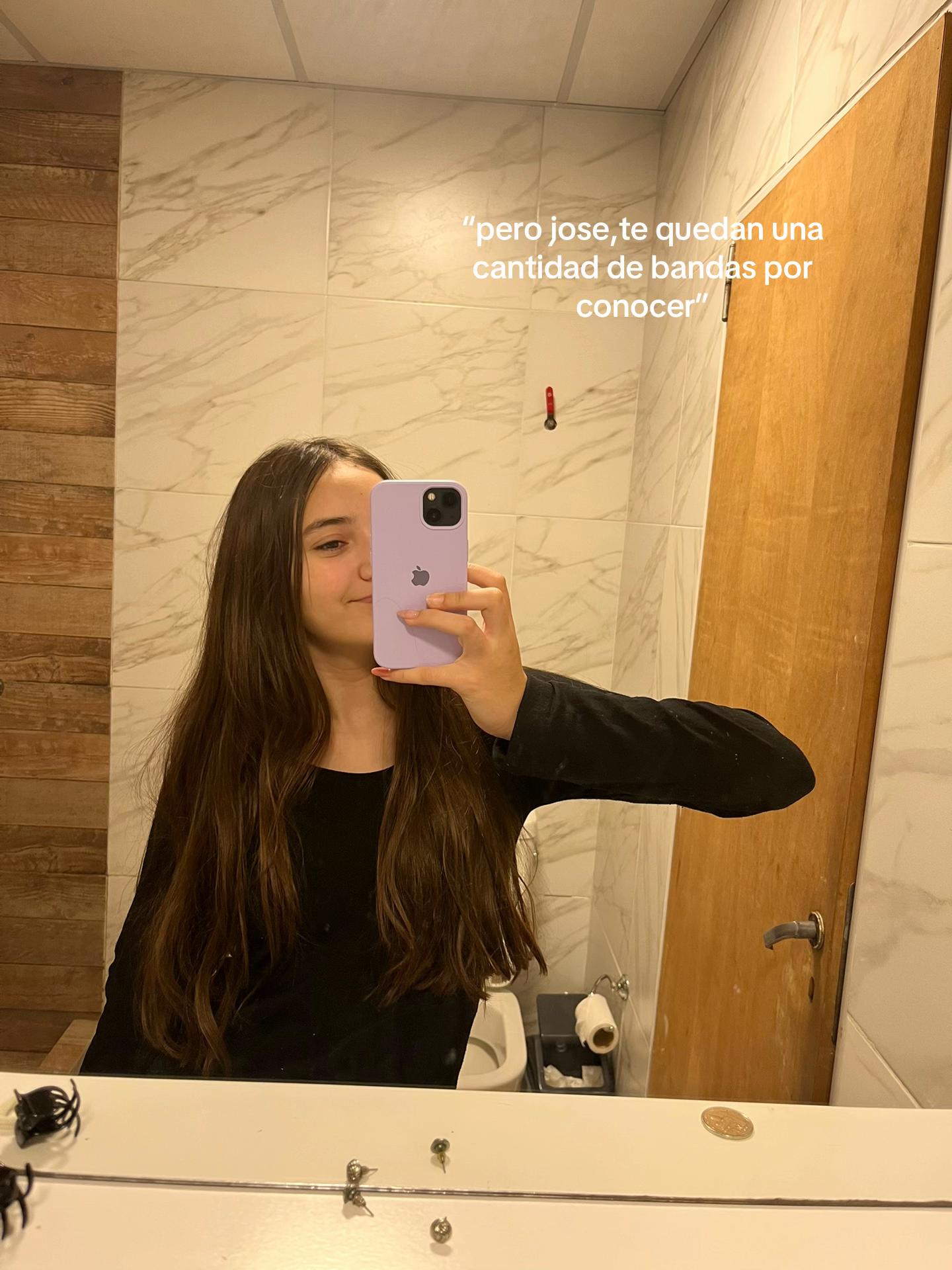 @𝓳𝓸𝓼𝓮𝓮𝓮:)