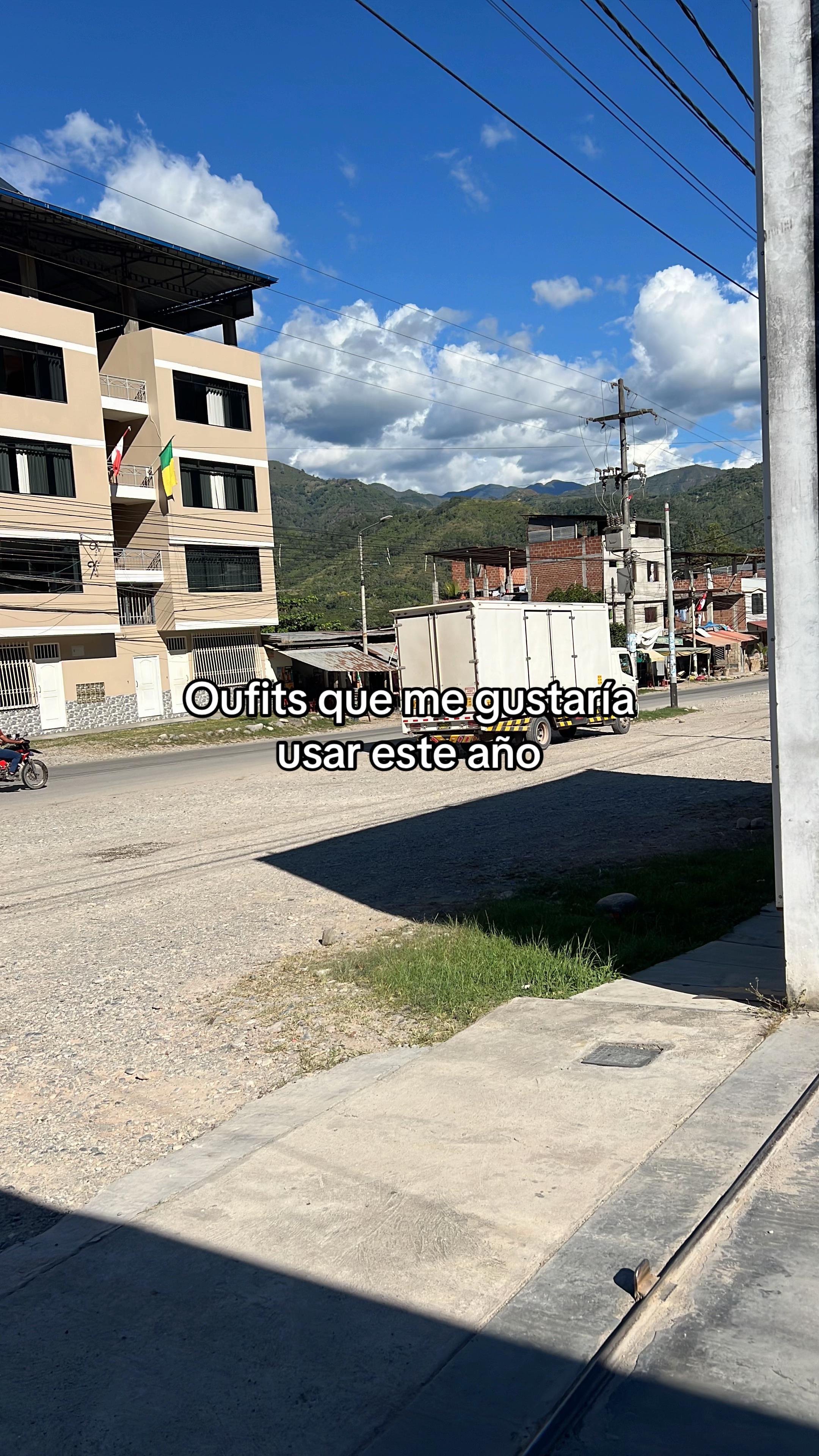 @Lul&uacute; 🦋
