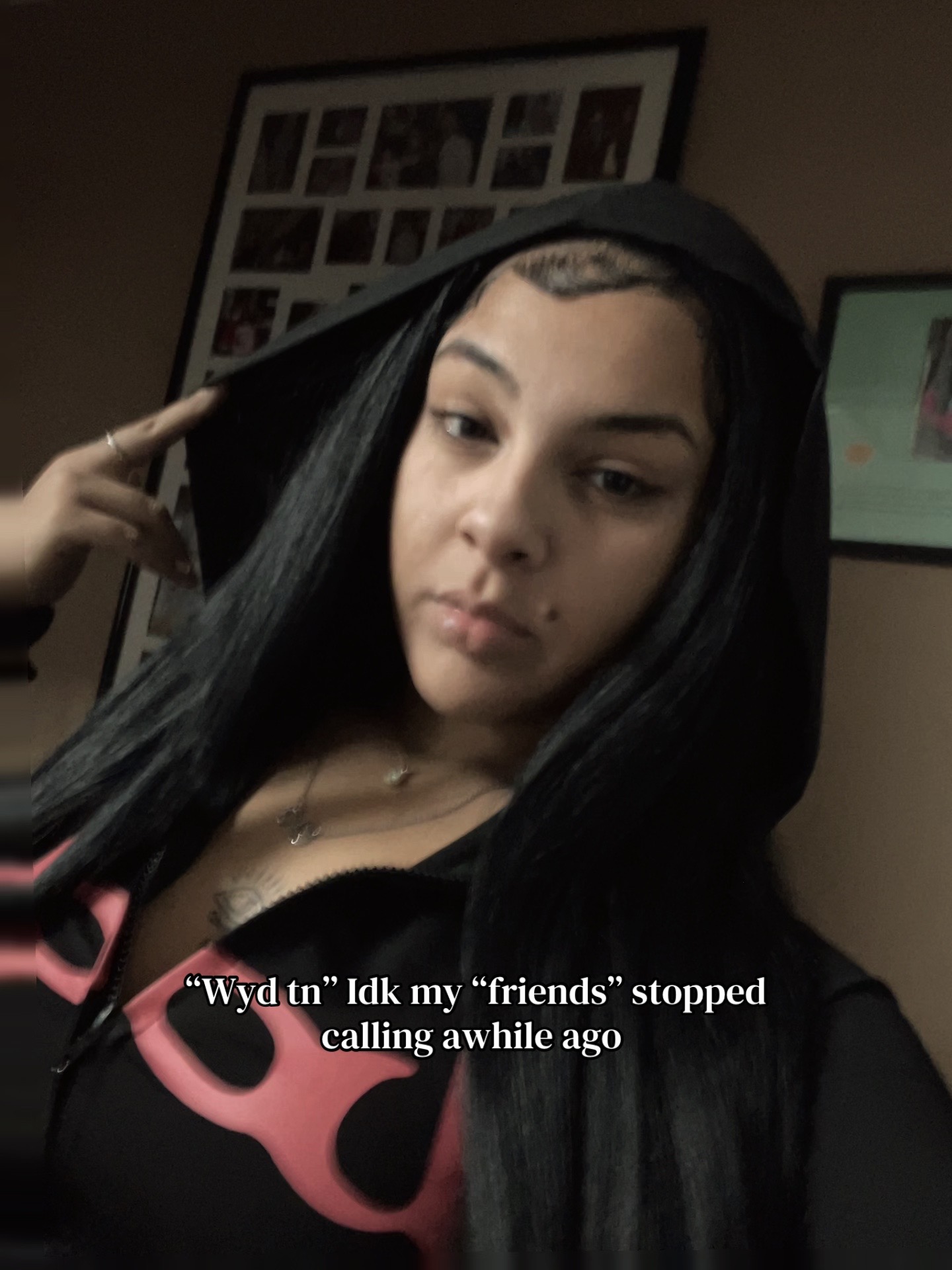 @♱