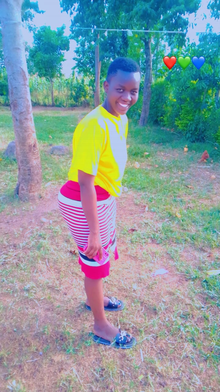 @Esther🇰🇪 🦋 🦋