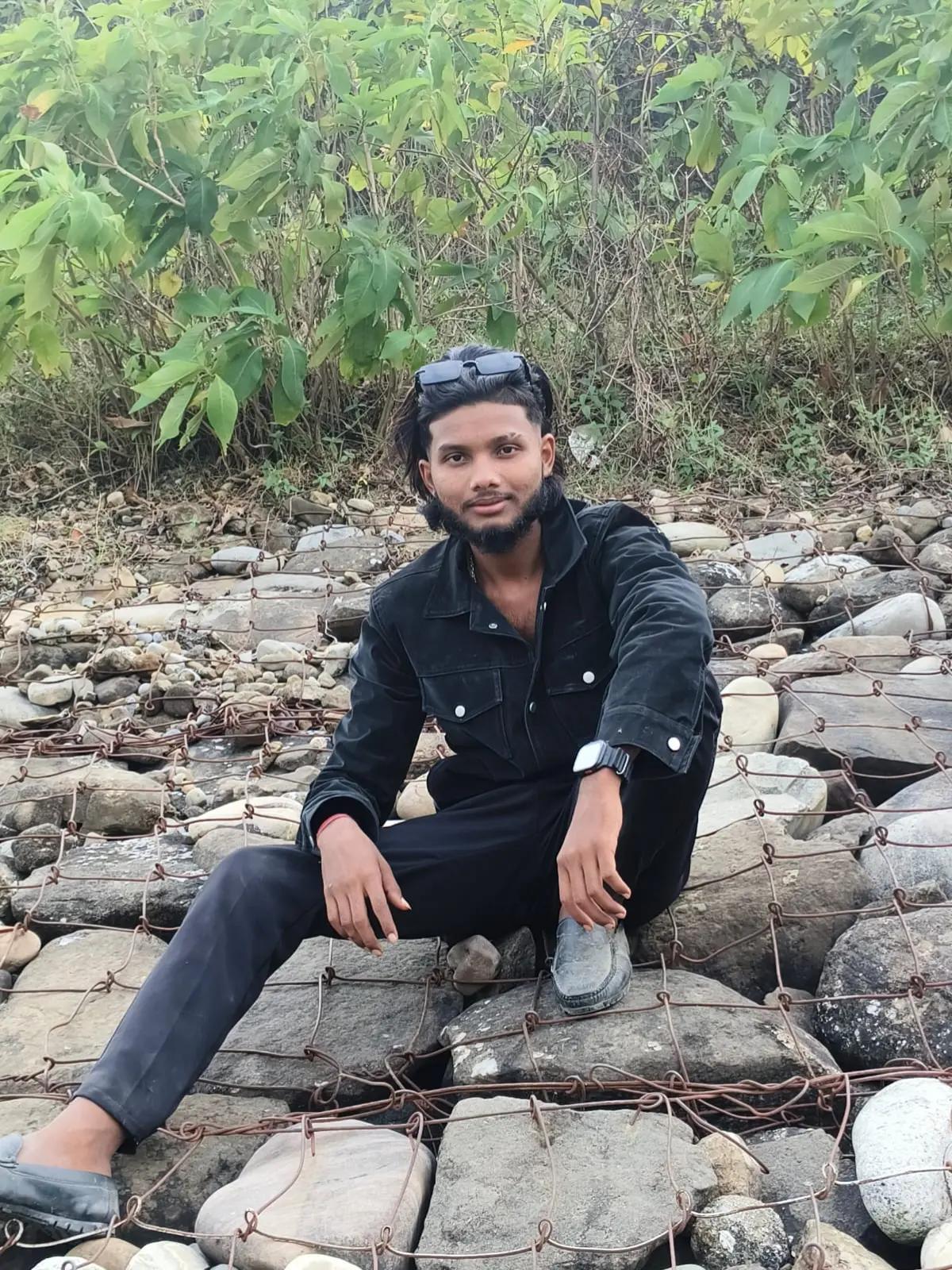 @Mukesh Kumar thakur