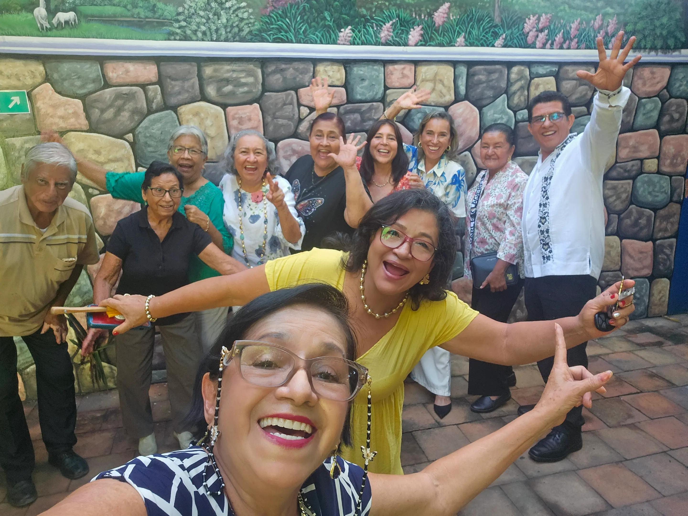 @Lupita Vélez única