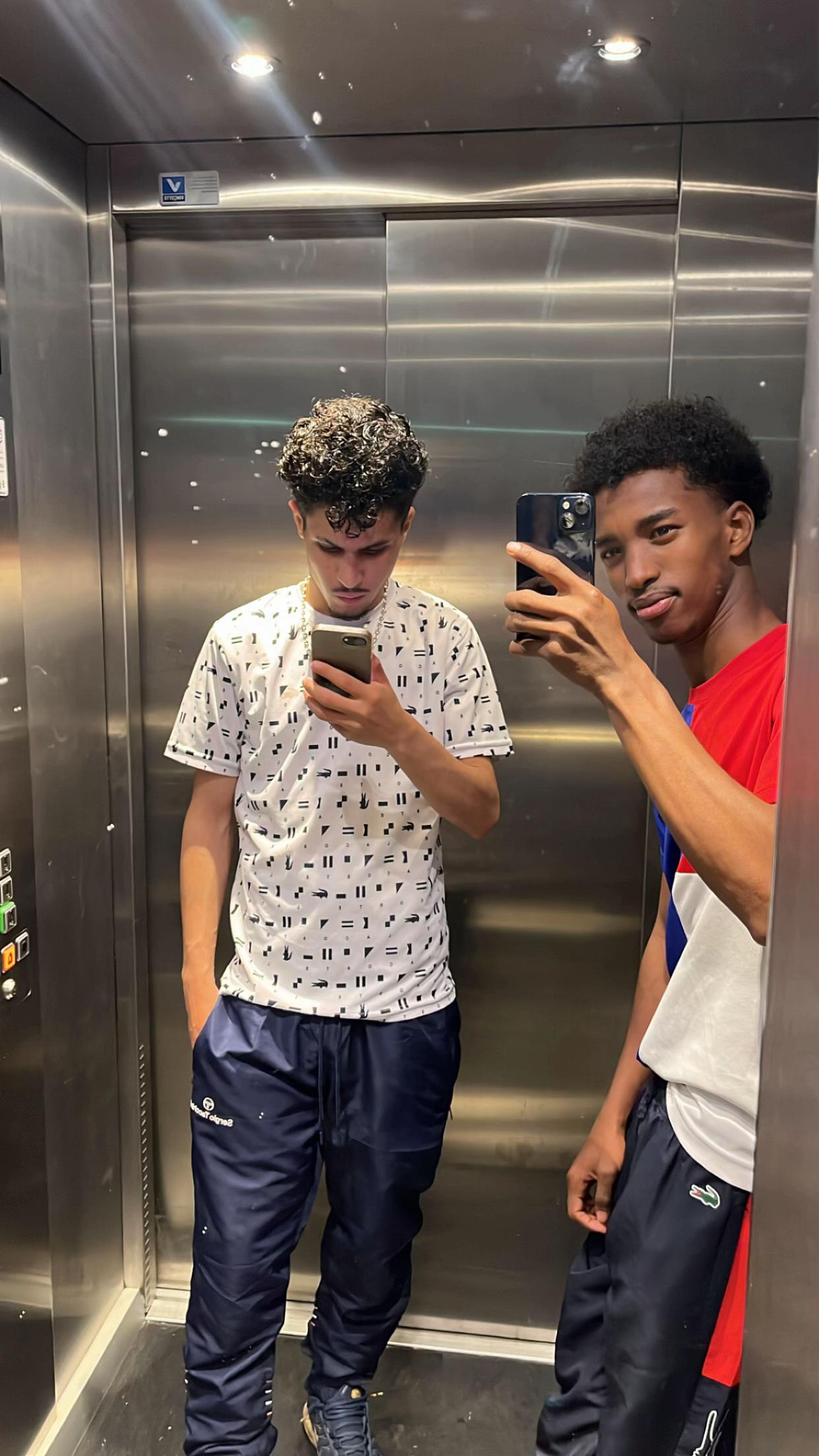 @ABx5
