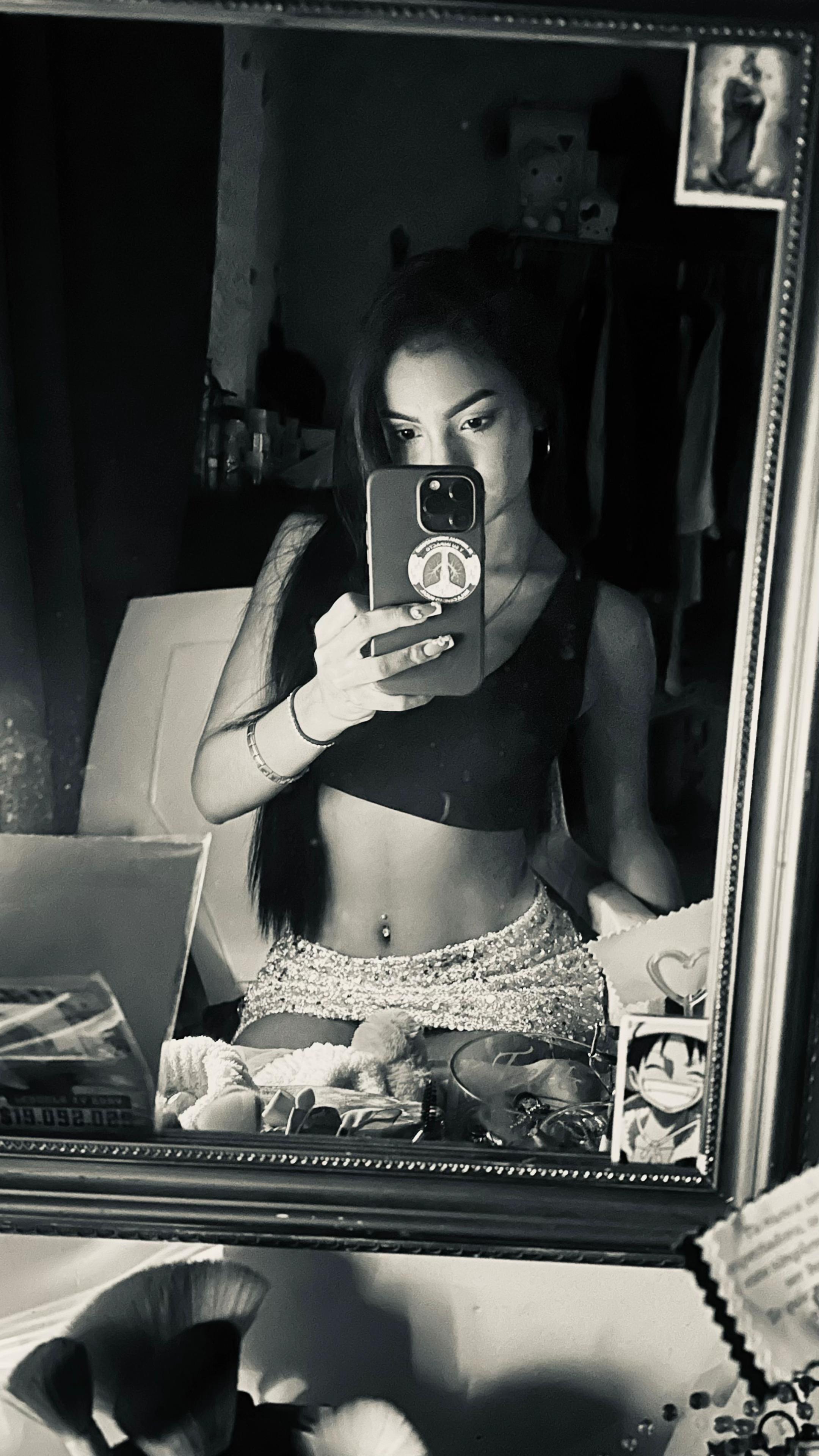 @🪬