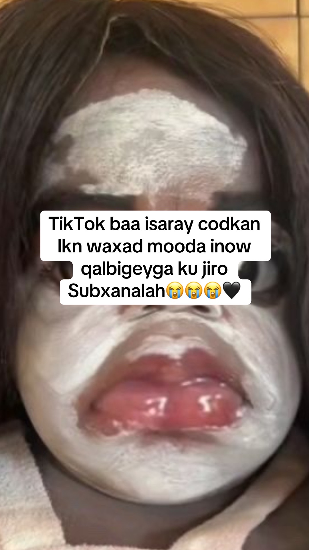 @ROZIINA🇸🇴🩸🦋