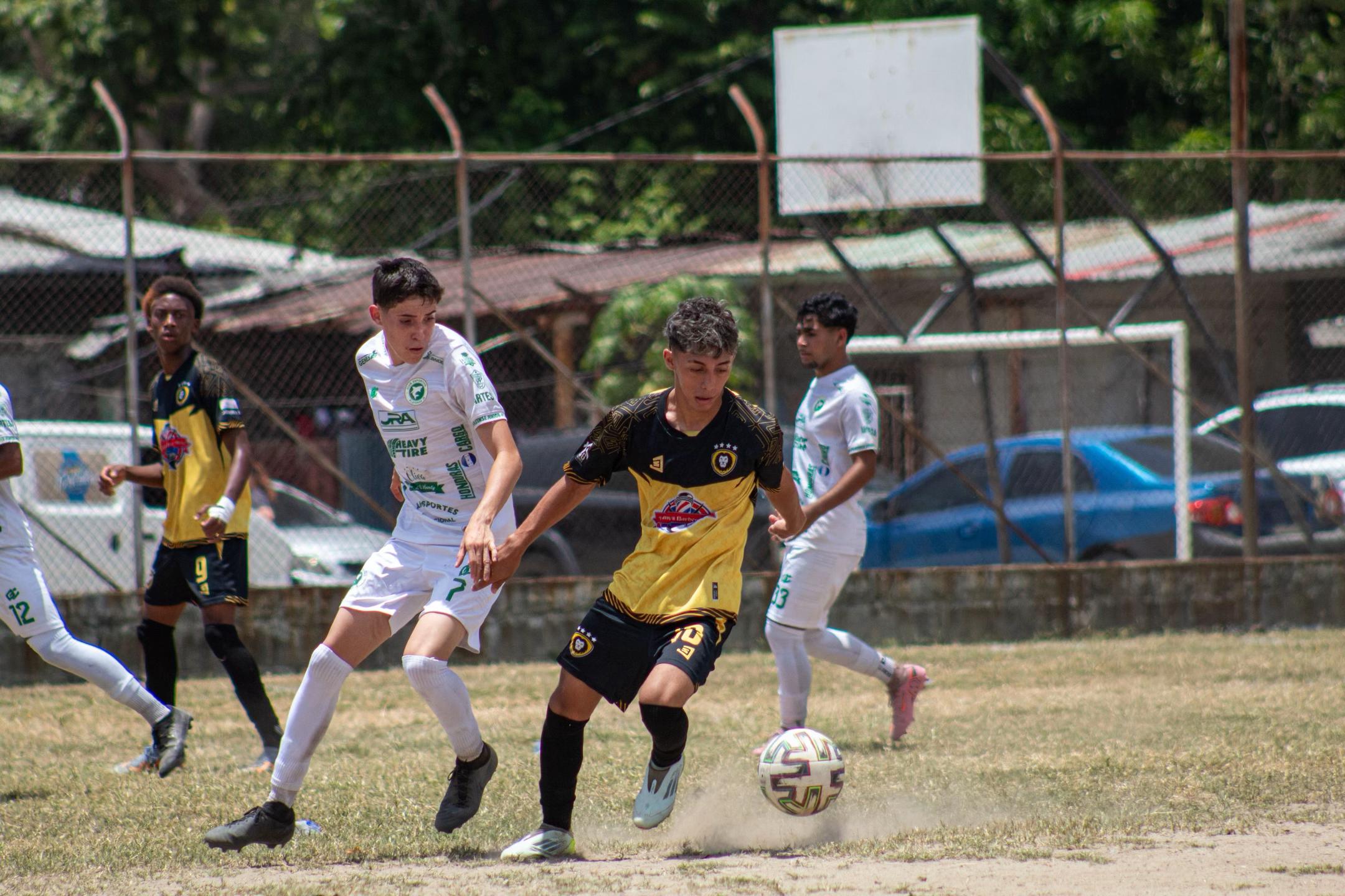 @⚡️Ezequiel Pineda⚡️