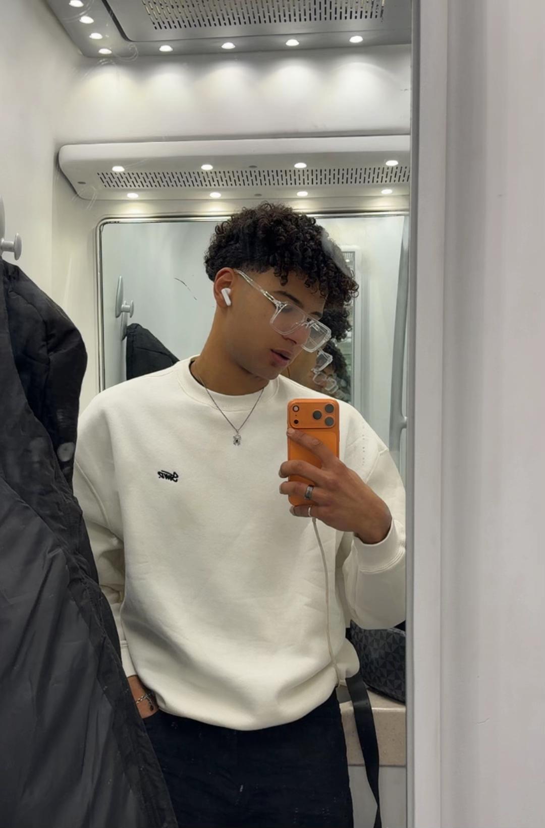 @Marro 🐺
