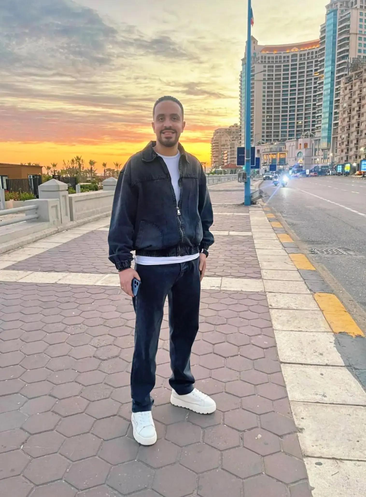 @Ali Elbasha