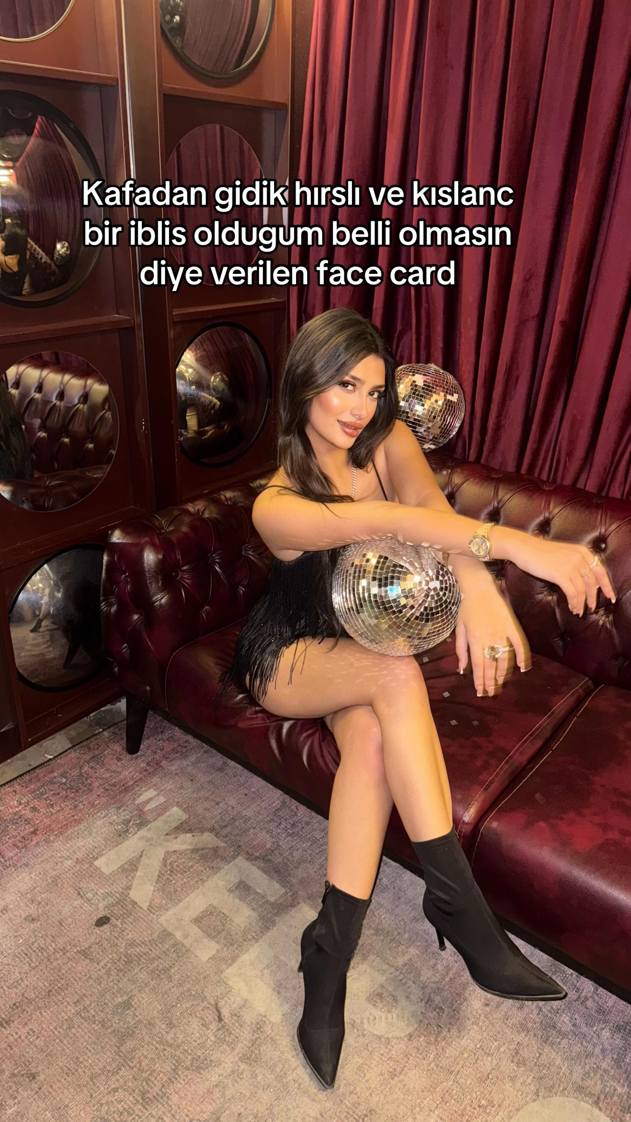 @ronika_veronikaa