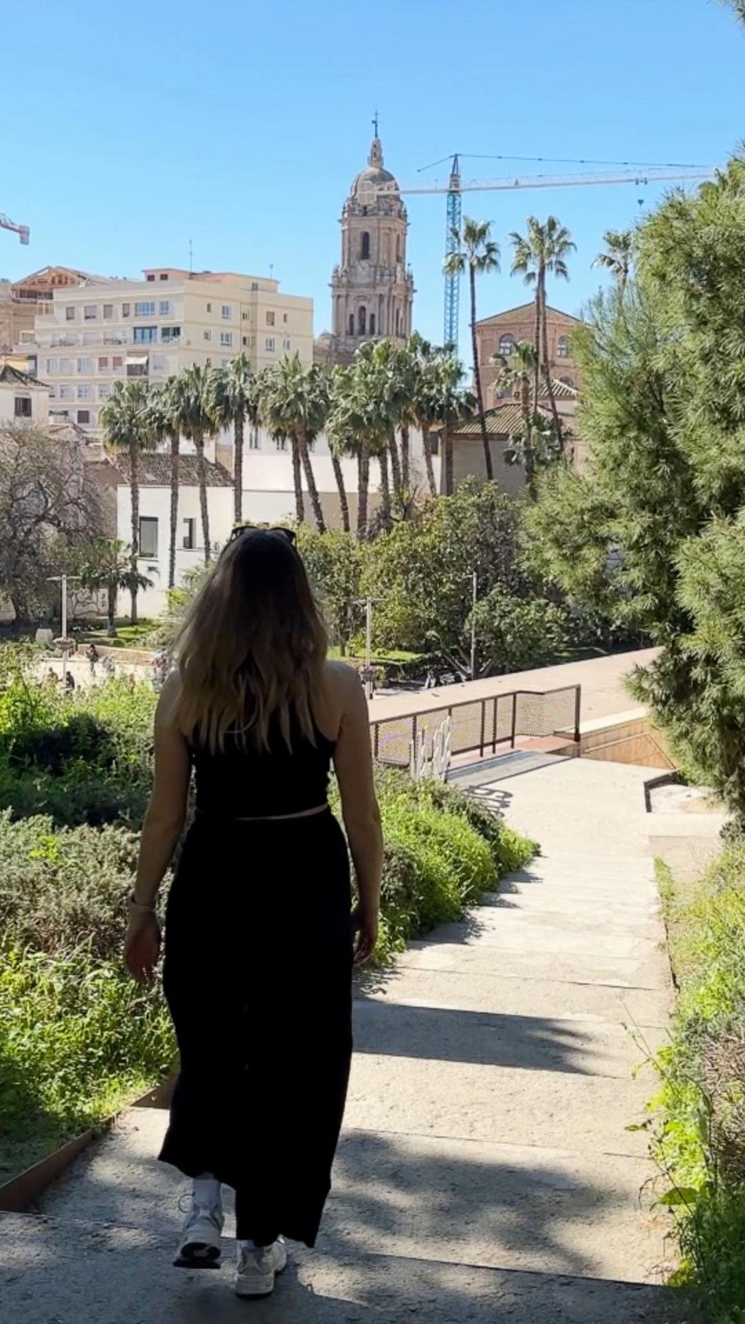 @Jenny | Travel 🌍✈️