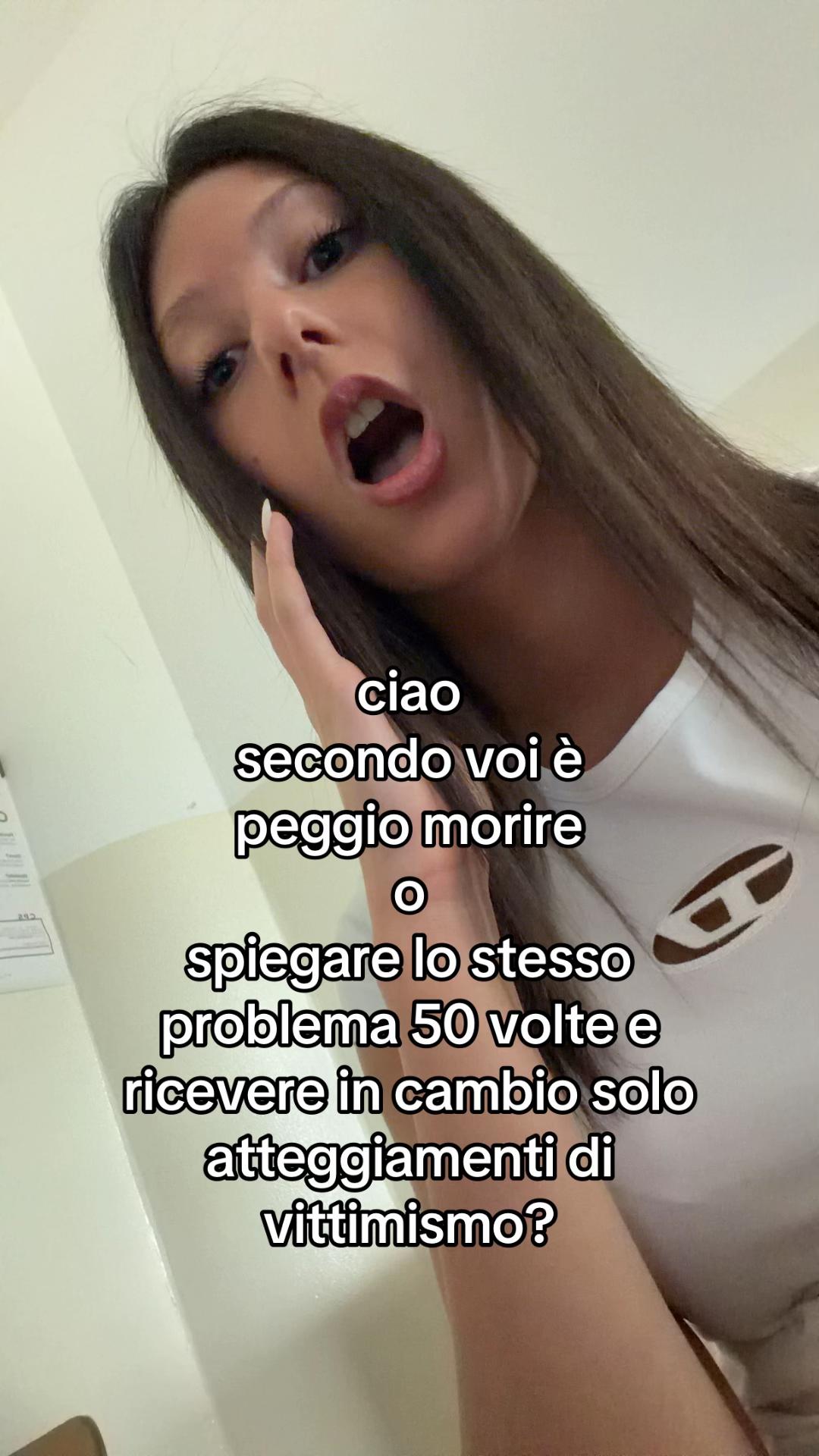 @2nicole