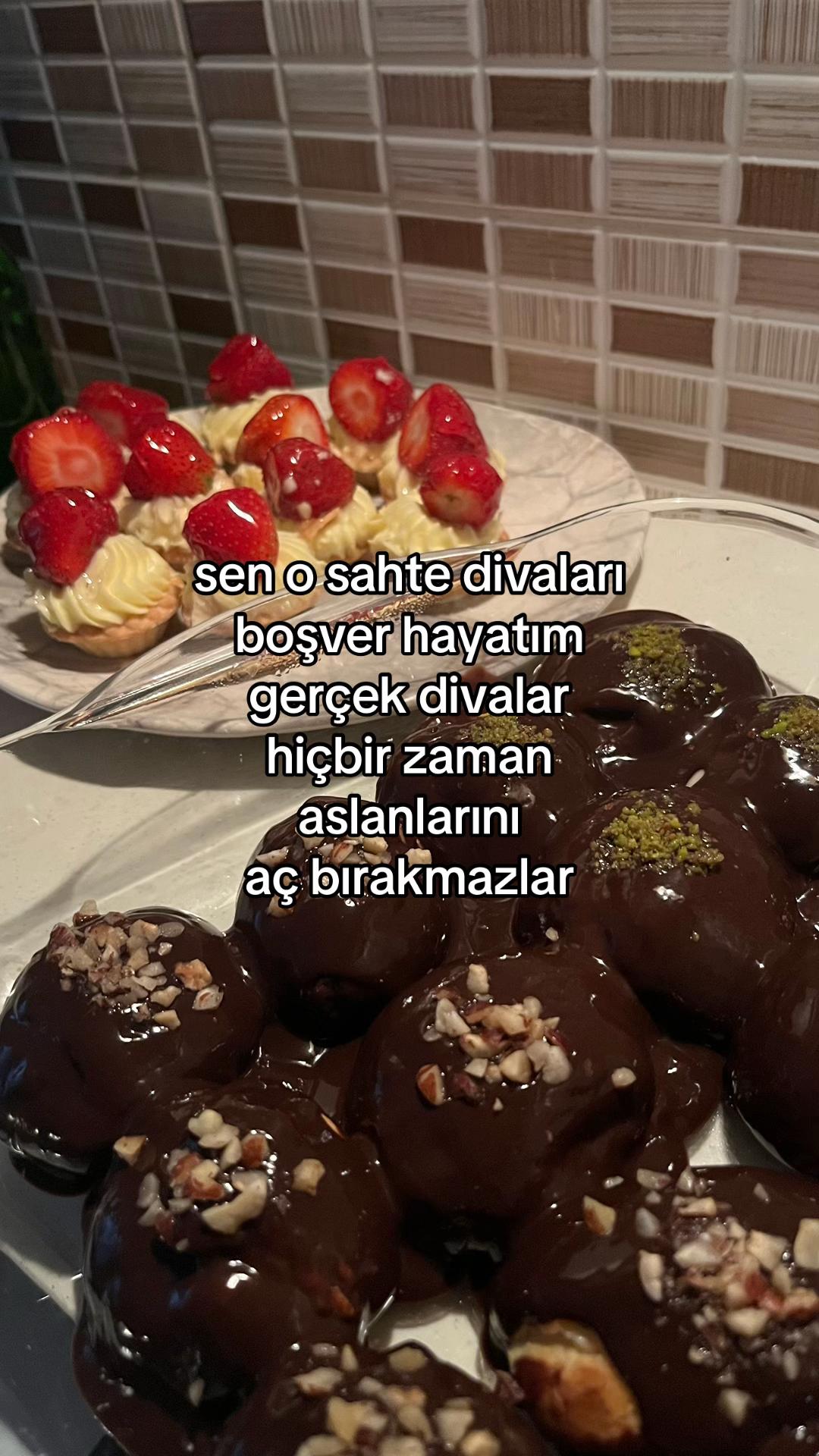 @Esra