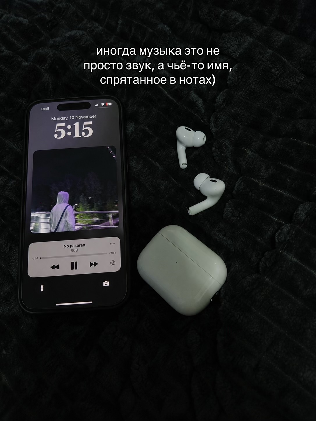 @808