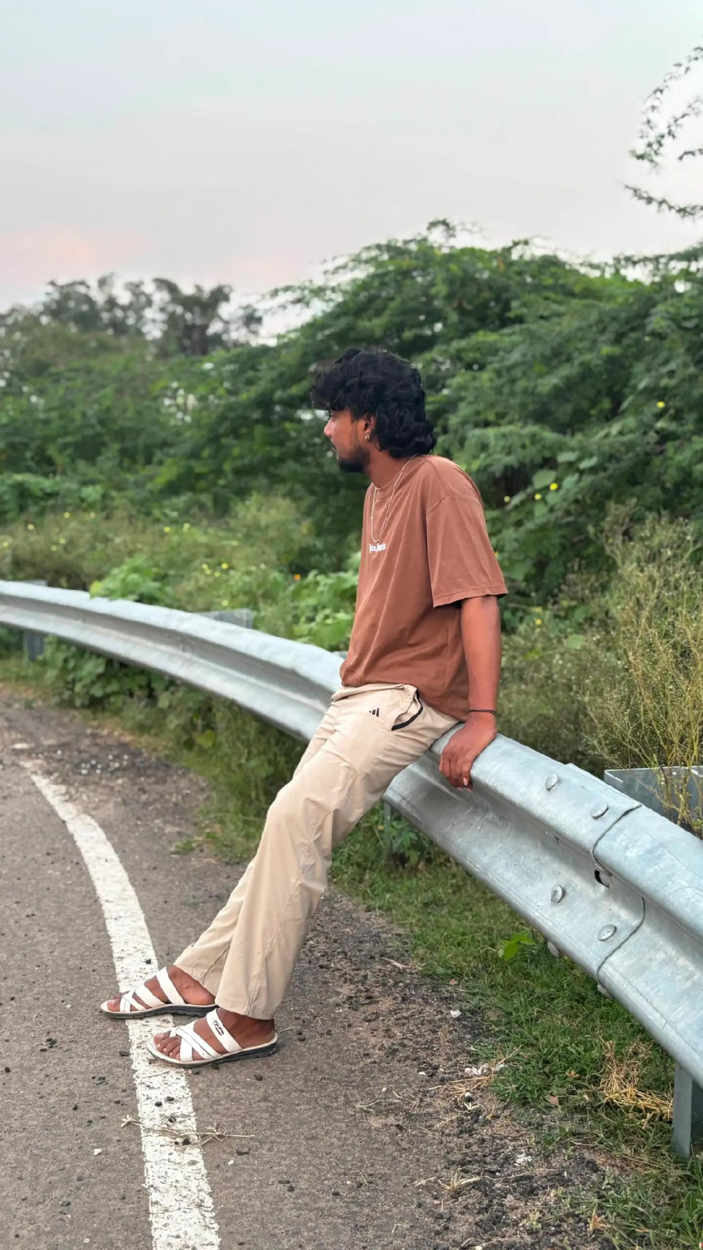 @☠️ sharma🖤☠️