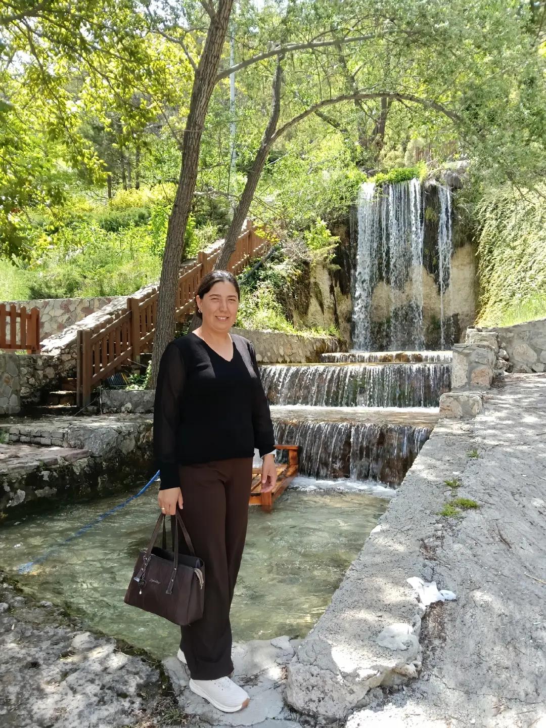 @zahideakyol579
