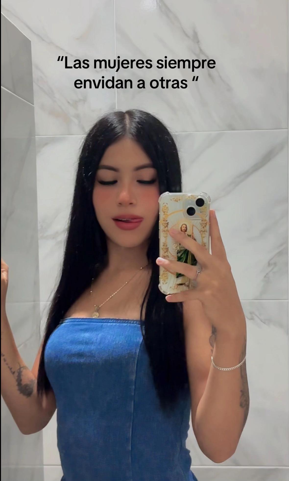 @🫦NEYRI🫦