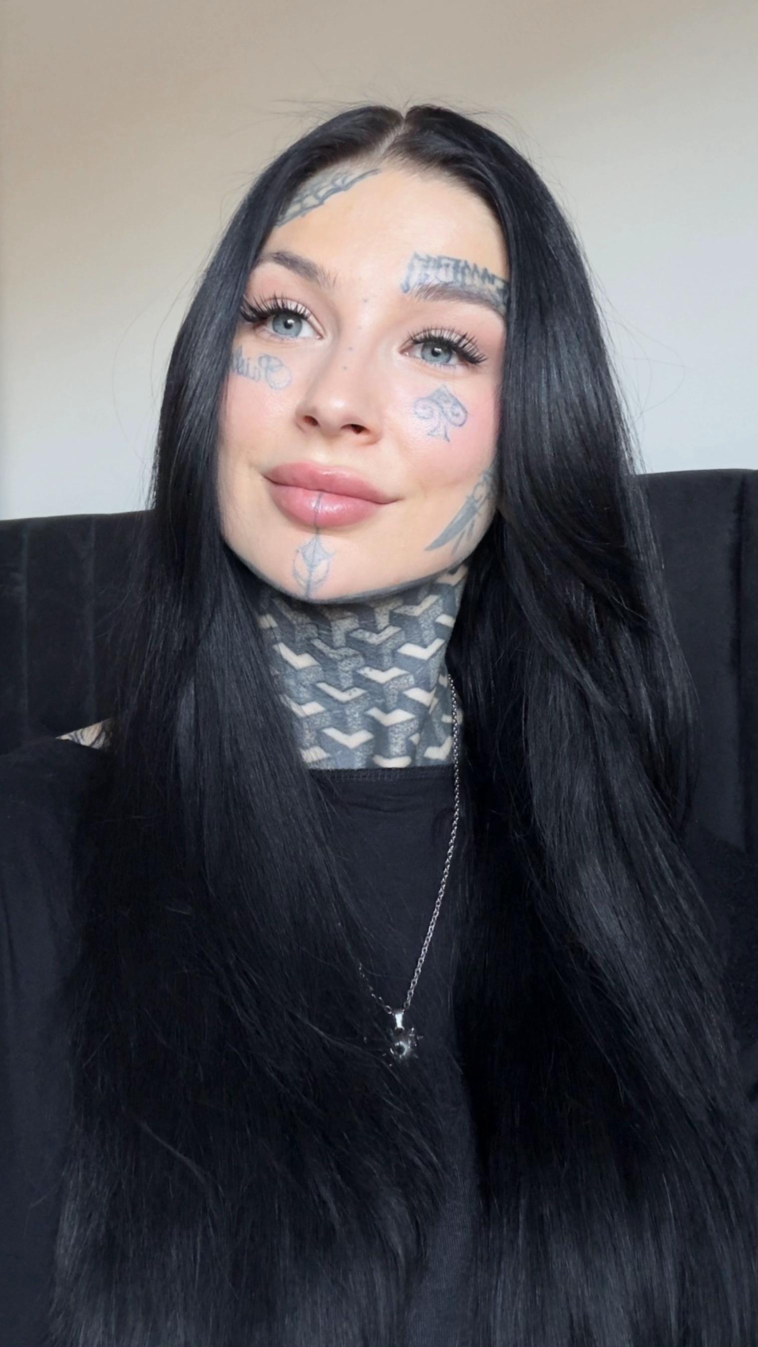 @🖤🏁itsthattattooedmum🏁🖤