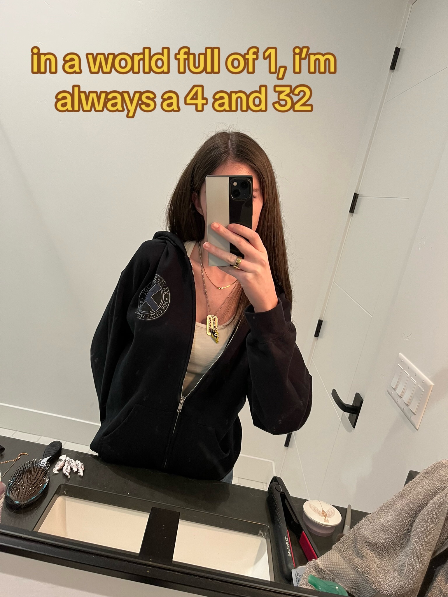 @🎶 𝓡𝓪𝓿𝓮𝓷🥀