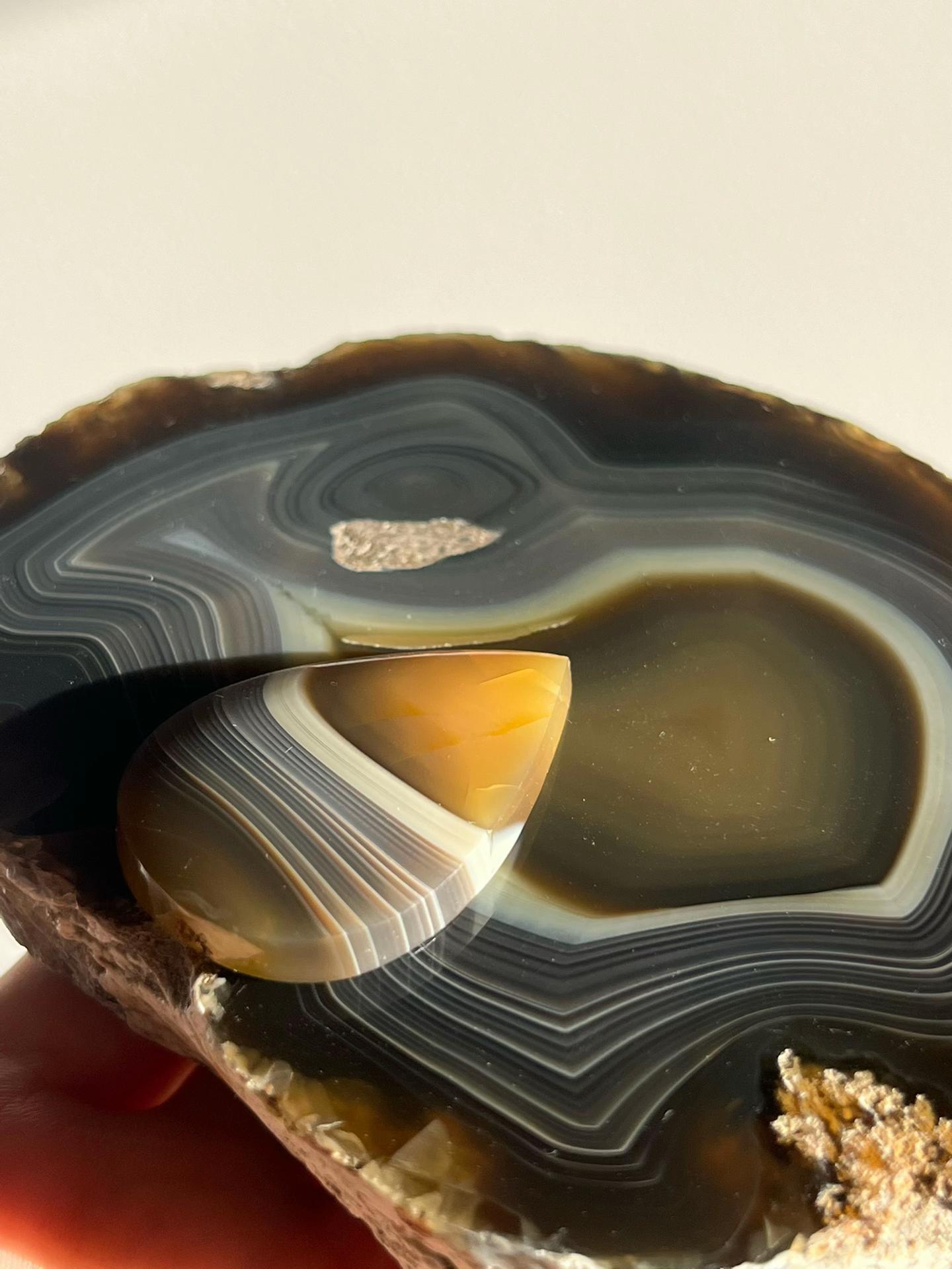 @Priestess Crystals