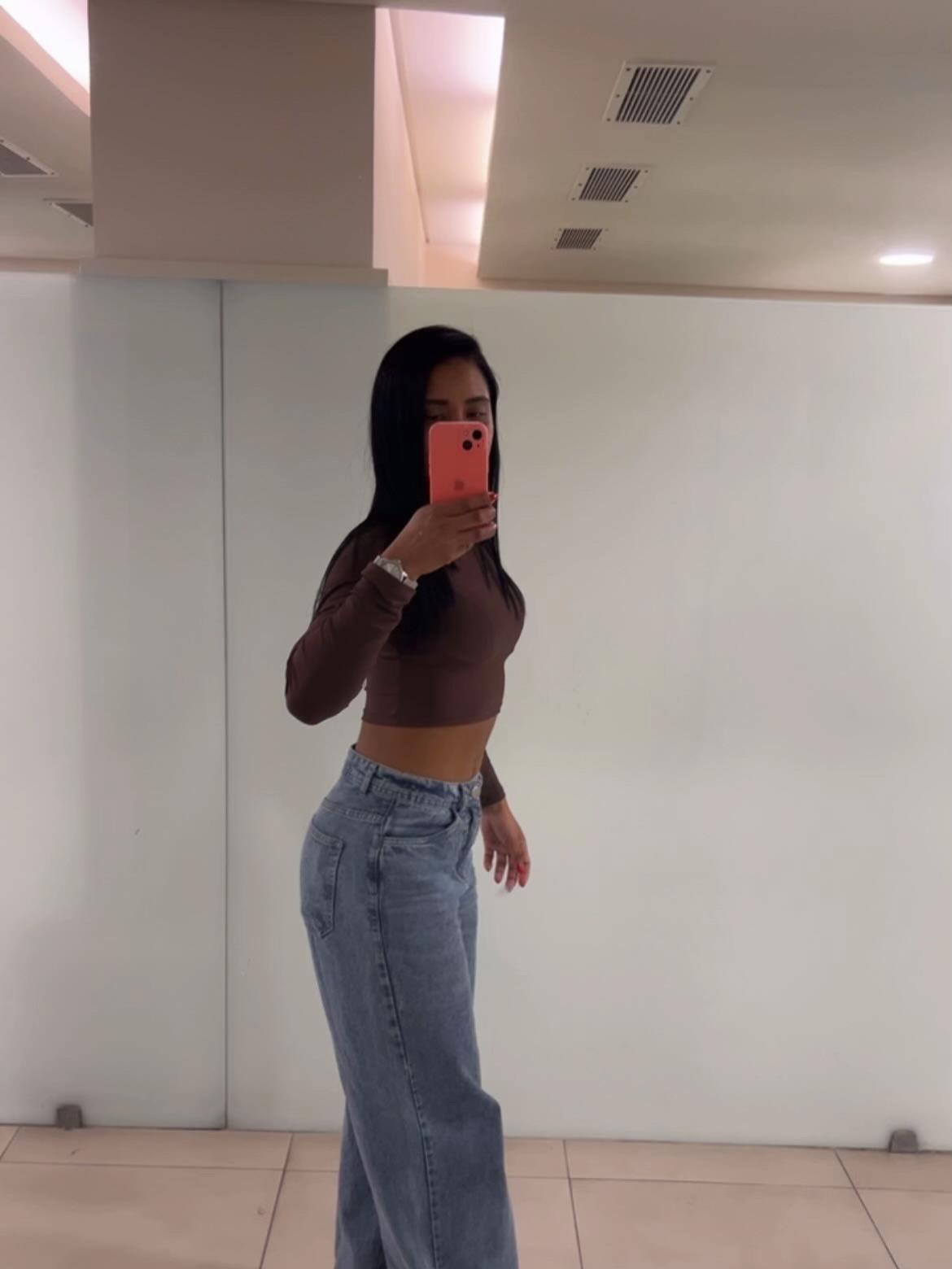 @Mariana Ayako