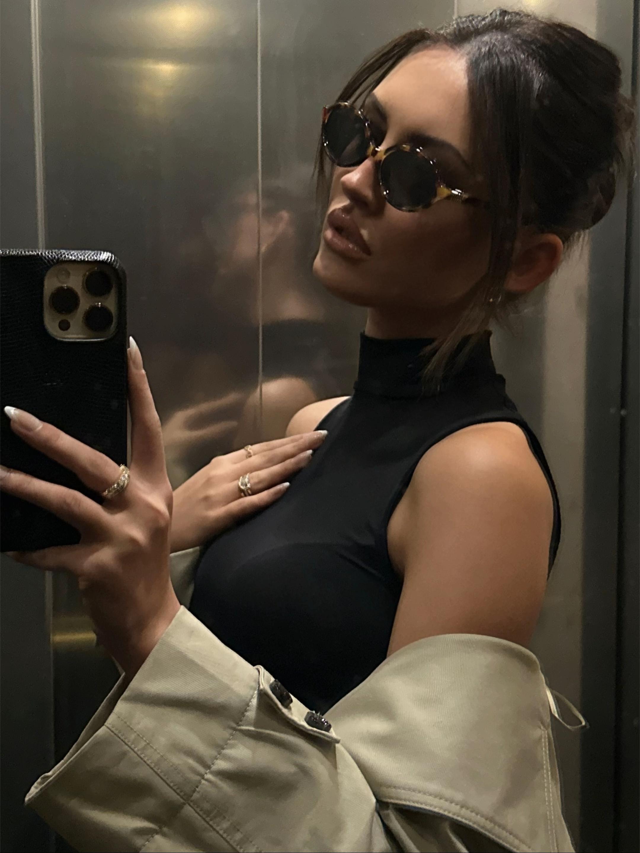 @anafenik