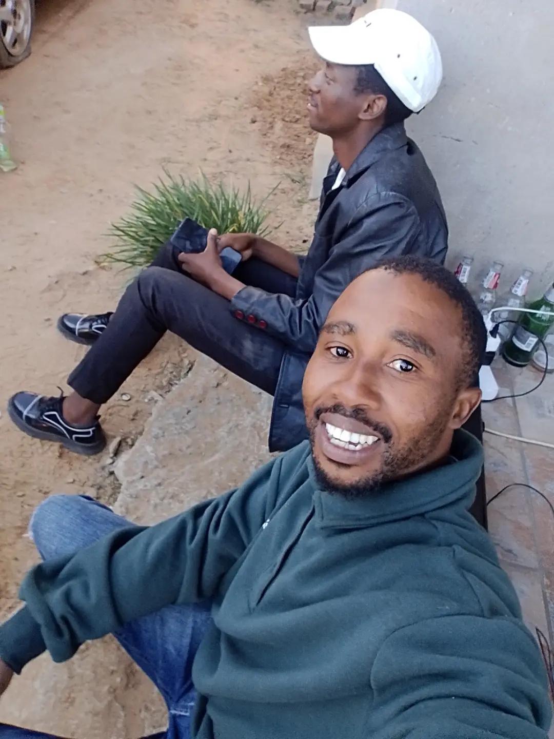 @Bongani Luthango