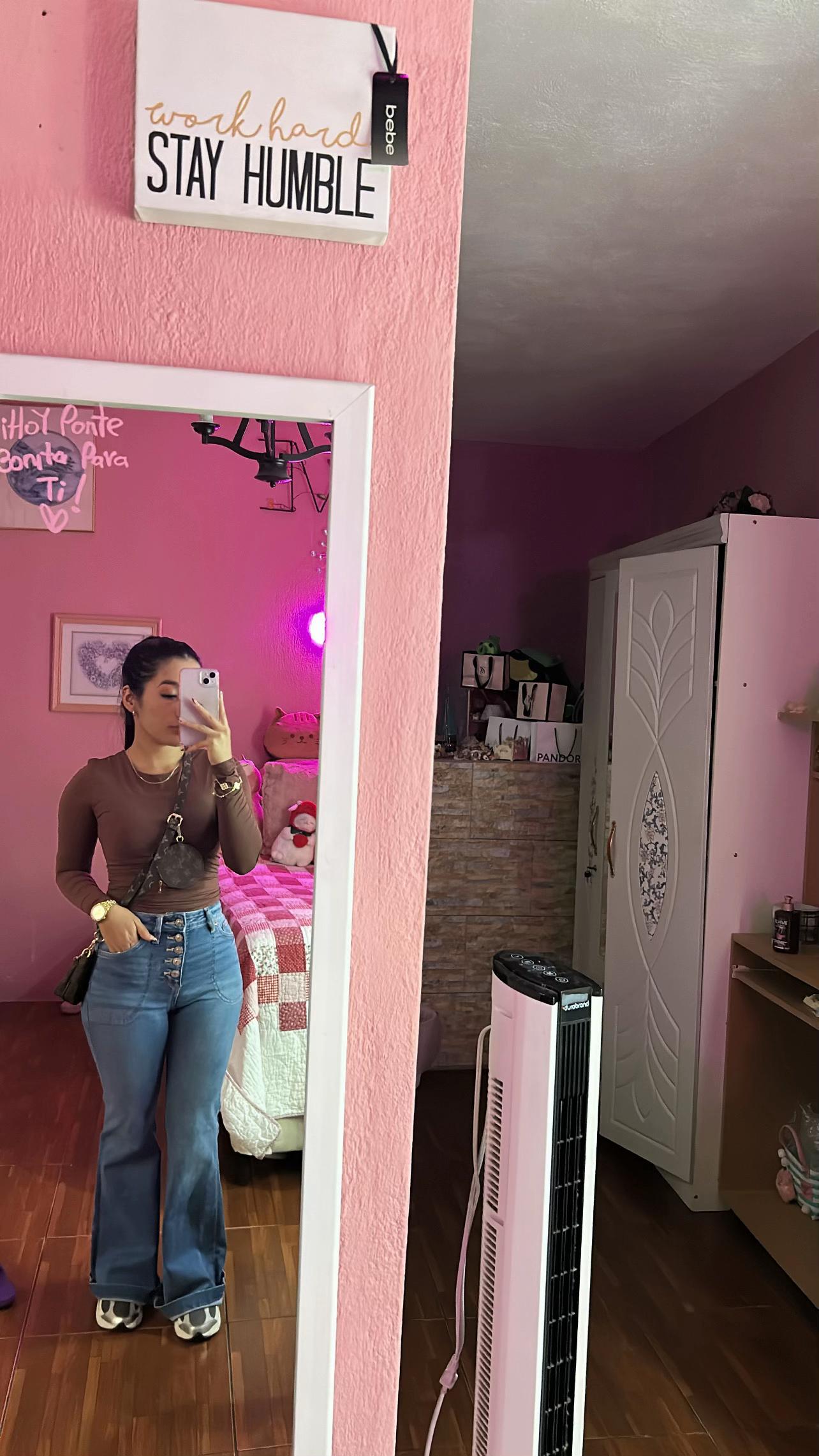 @𝐈.𝑔𝒶𝓇𝒸𝒾𝒶🪩🦢🪞