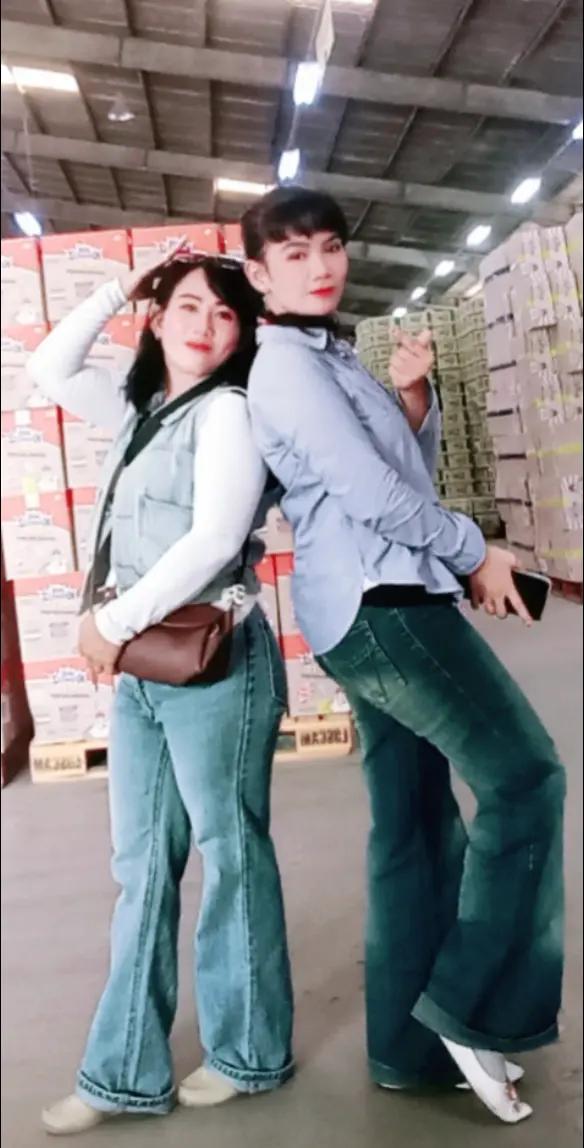 @Rhieya N.S