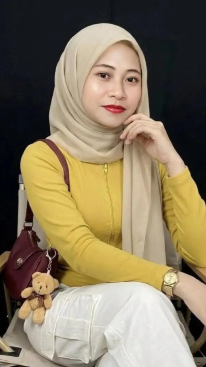 @Maya 🇮🇩🌹🇧🇩 Atiar