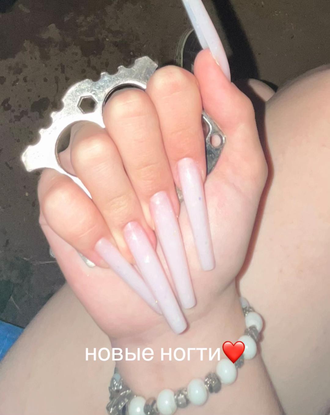 @77//