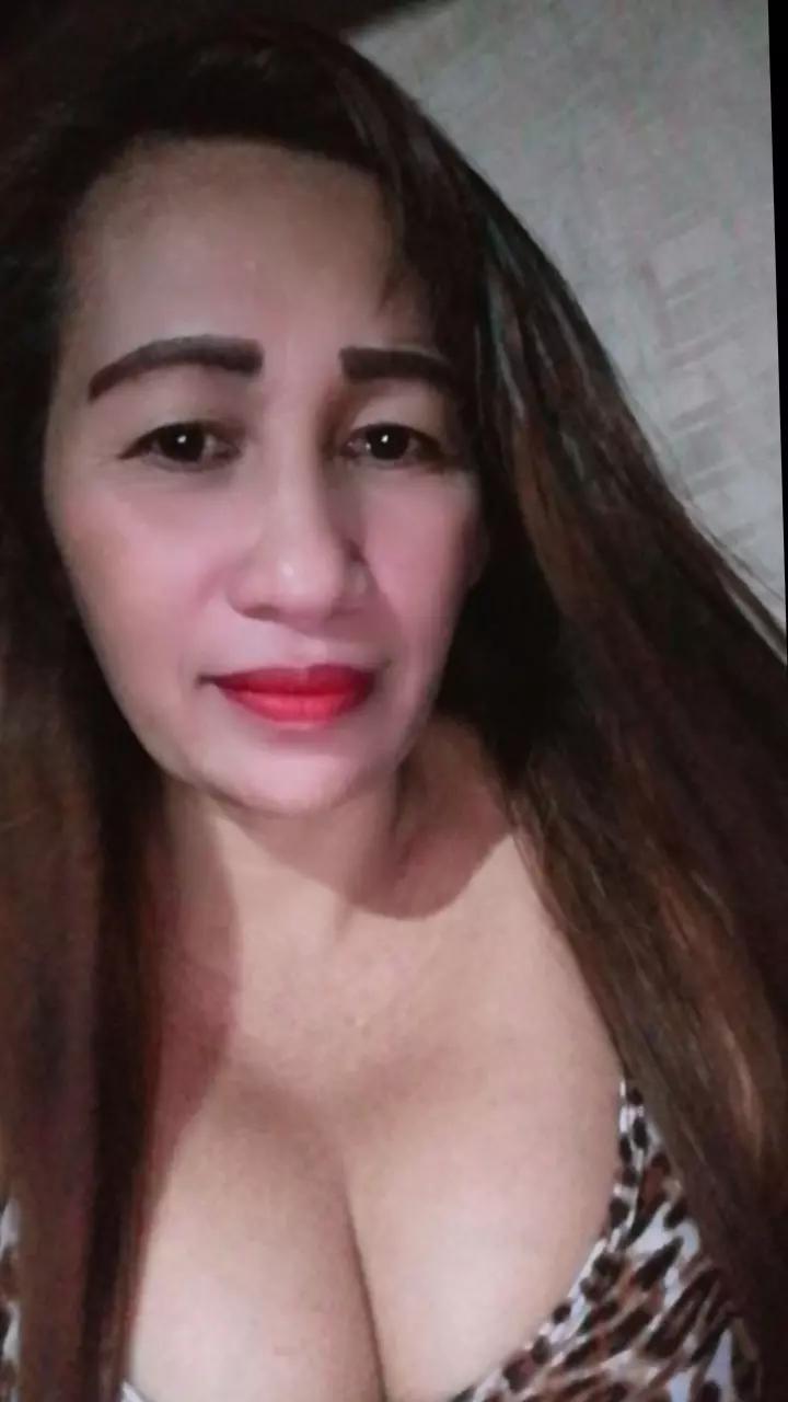 @😂L0VE ME WHO I AM😂