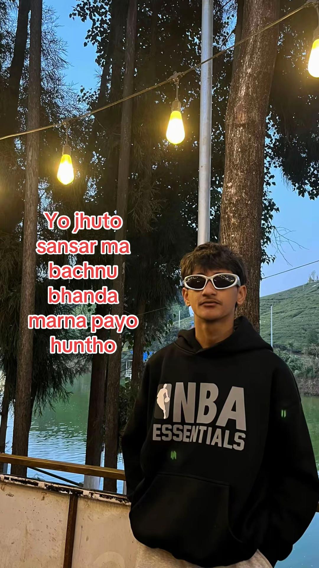 @🕷️