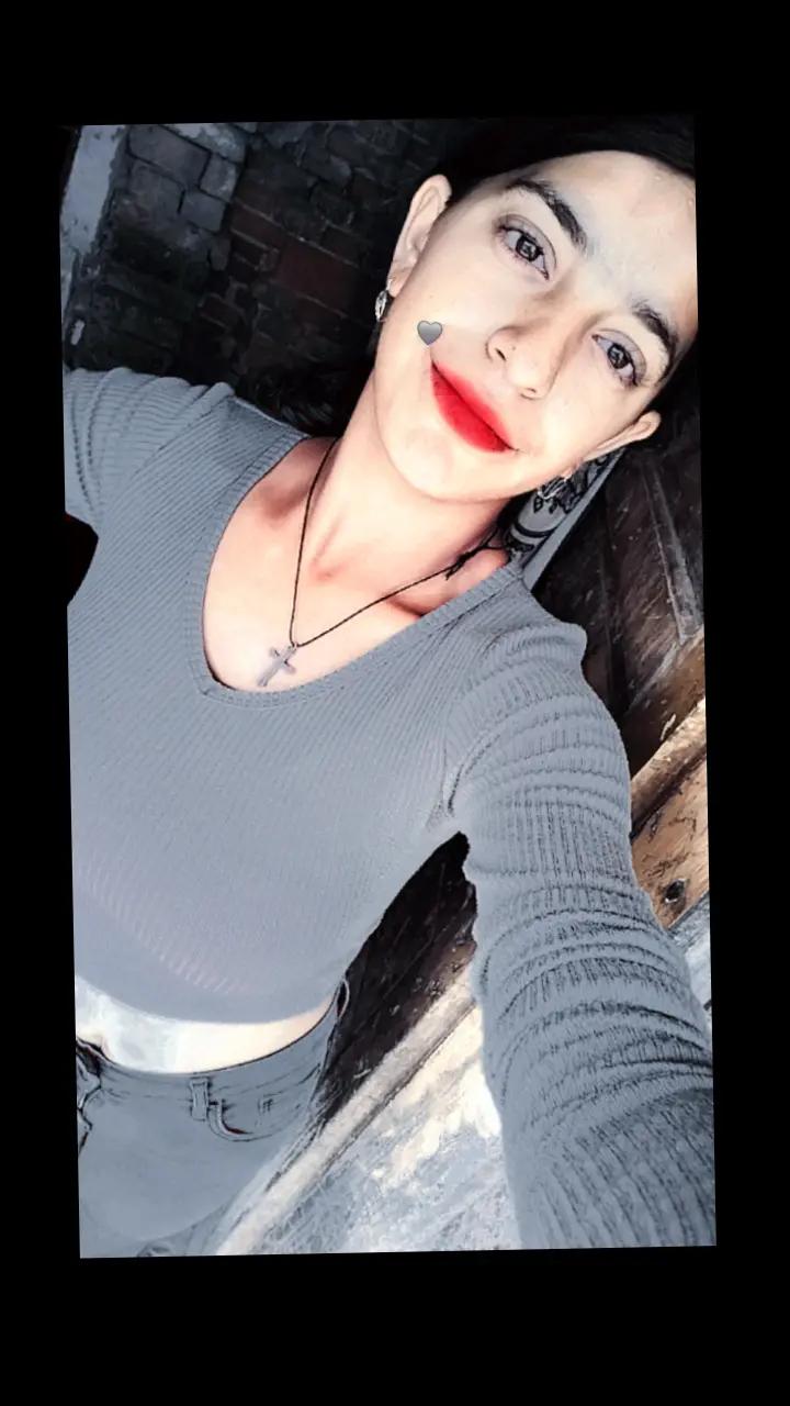 @Dana Dy&oelig;r🖤🤫