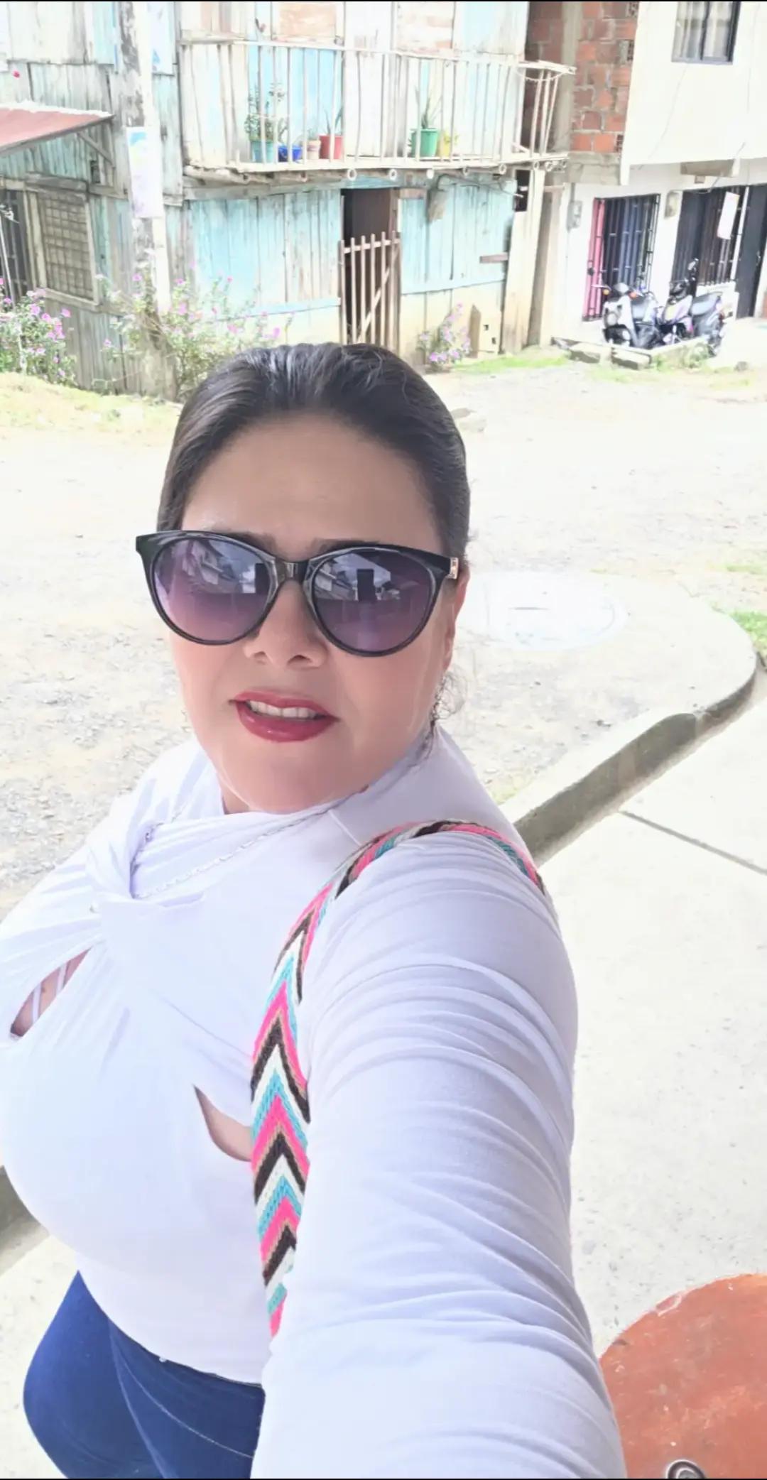 @SOLO RISAS