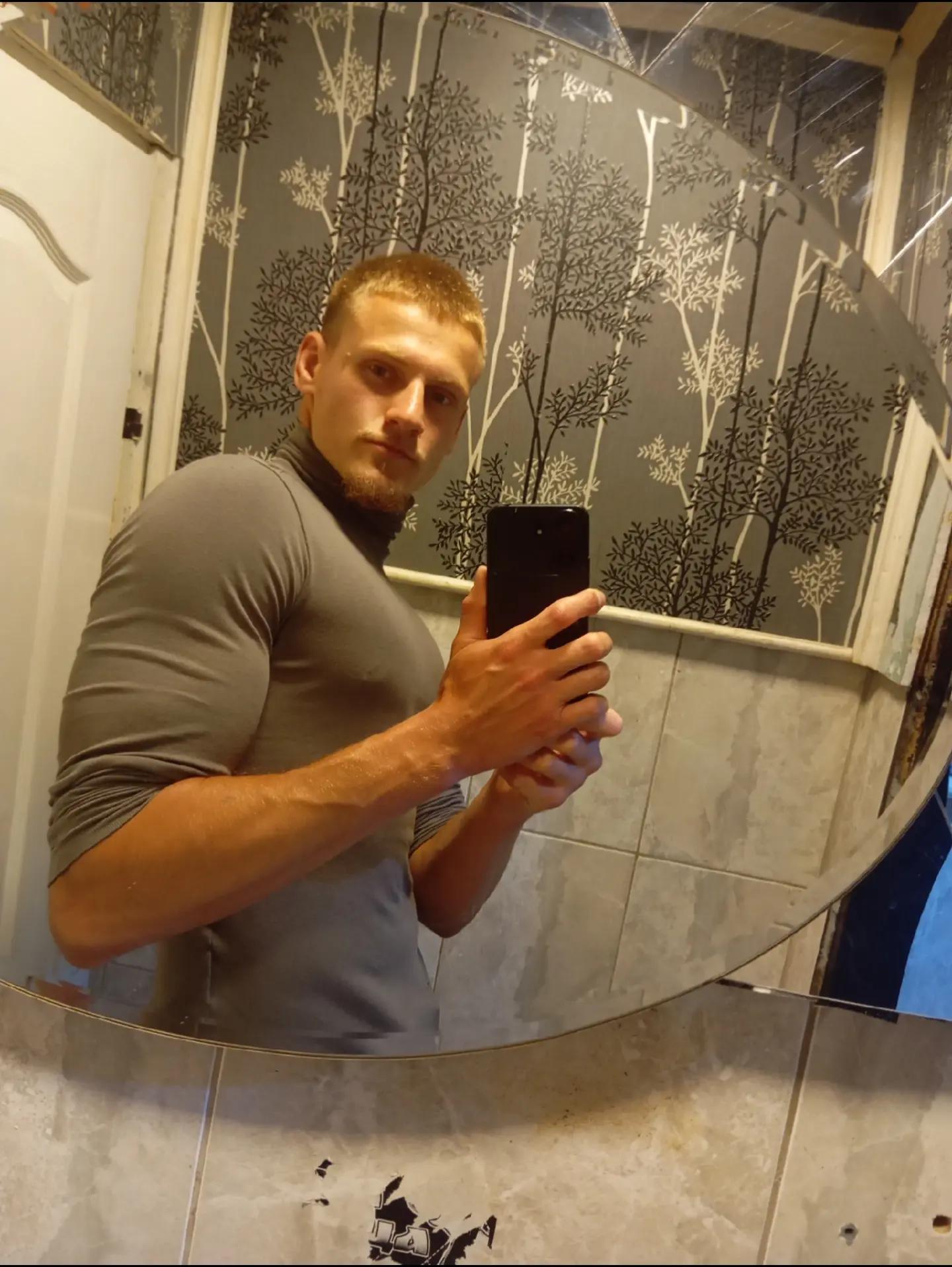 @Panicc