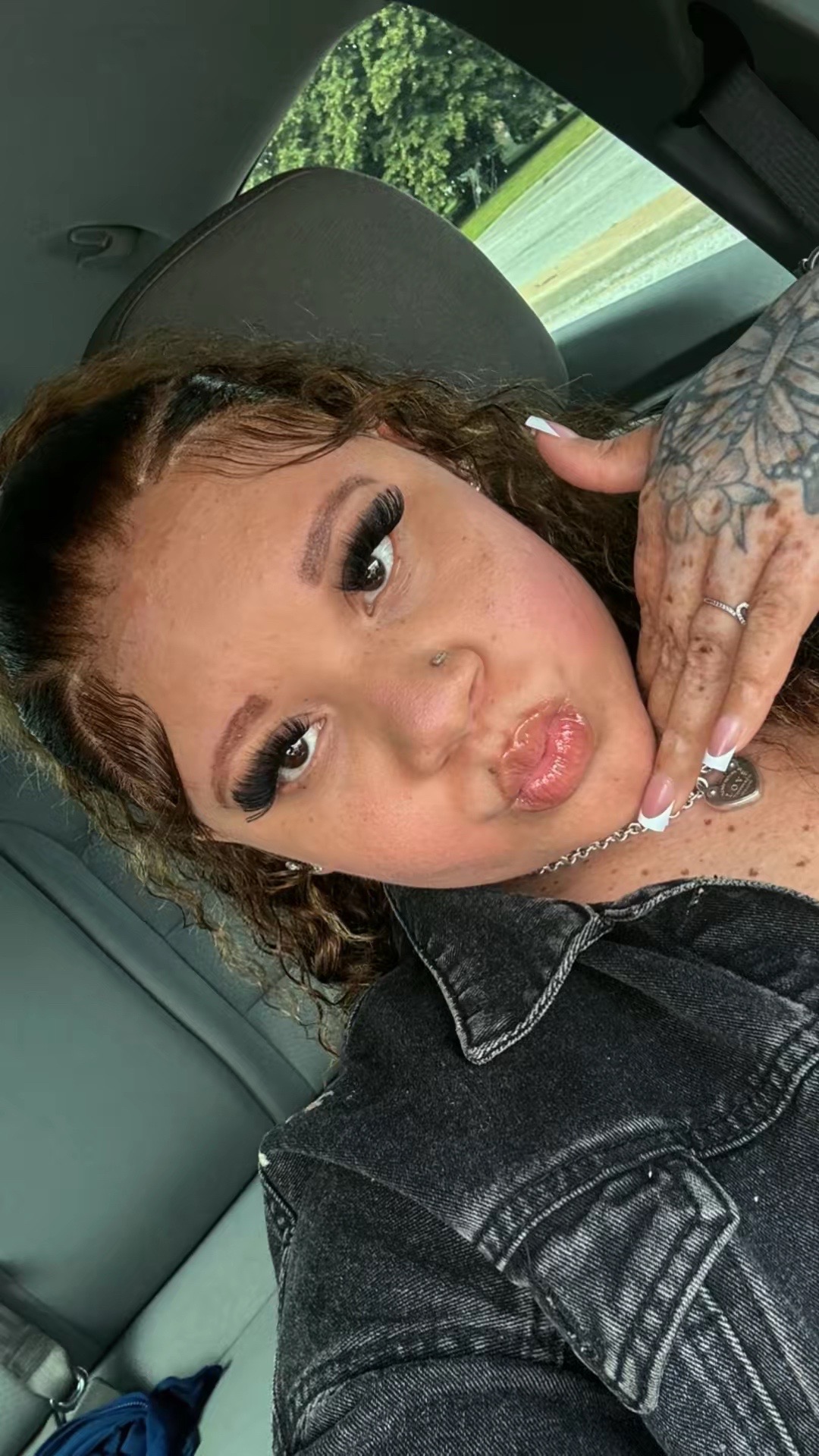 @Thegirlwitthefreckles💋